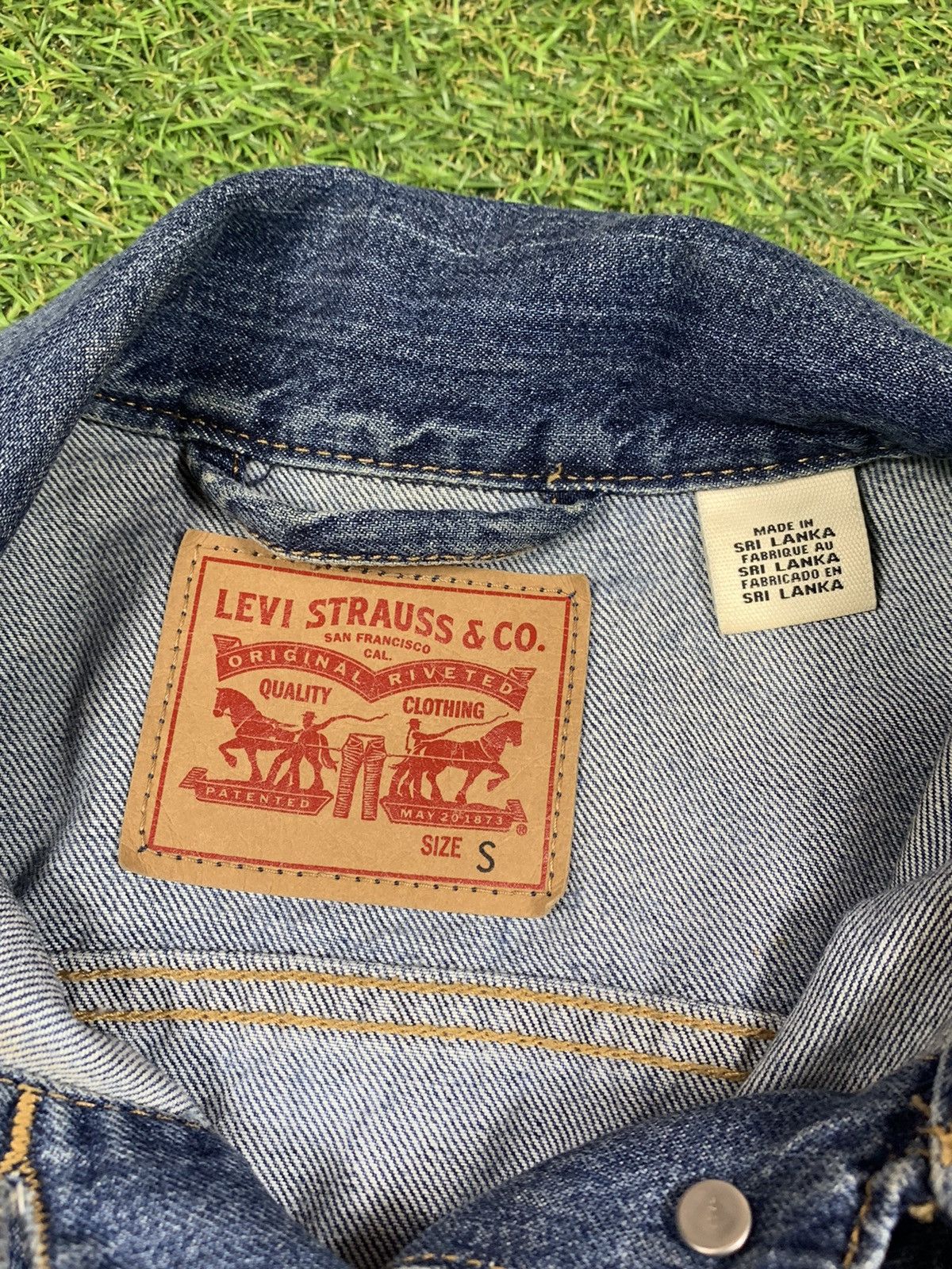 Levi's × Levi's Vintage Clothing × Vintage Vintage Levi’s denim jacket jeans streetwear y2k size S Size S / US 4 / IT 40 - 5 Thumbnail