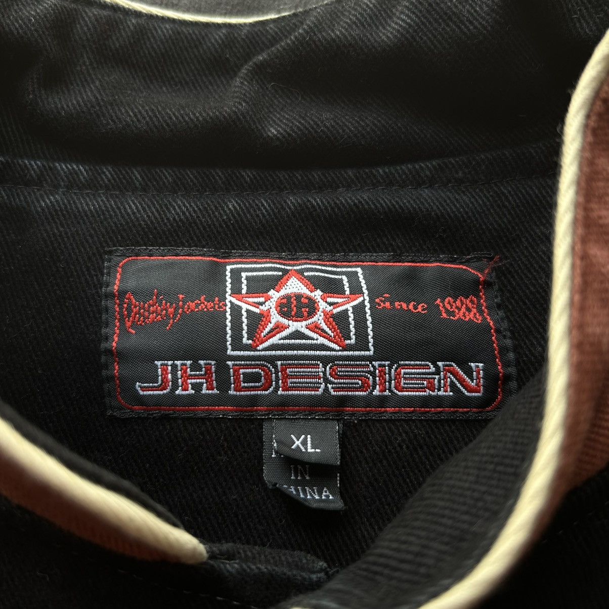 JH Design × NASCAR × Vintage Vintage Rare Looney Tunes Taz Racing Jacket Size US XL / EU 56 / 4 - 2 Thumbnail