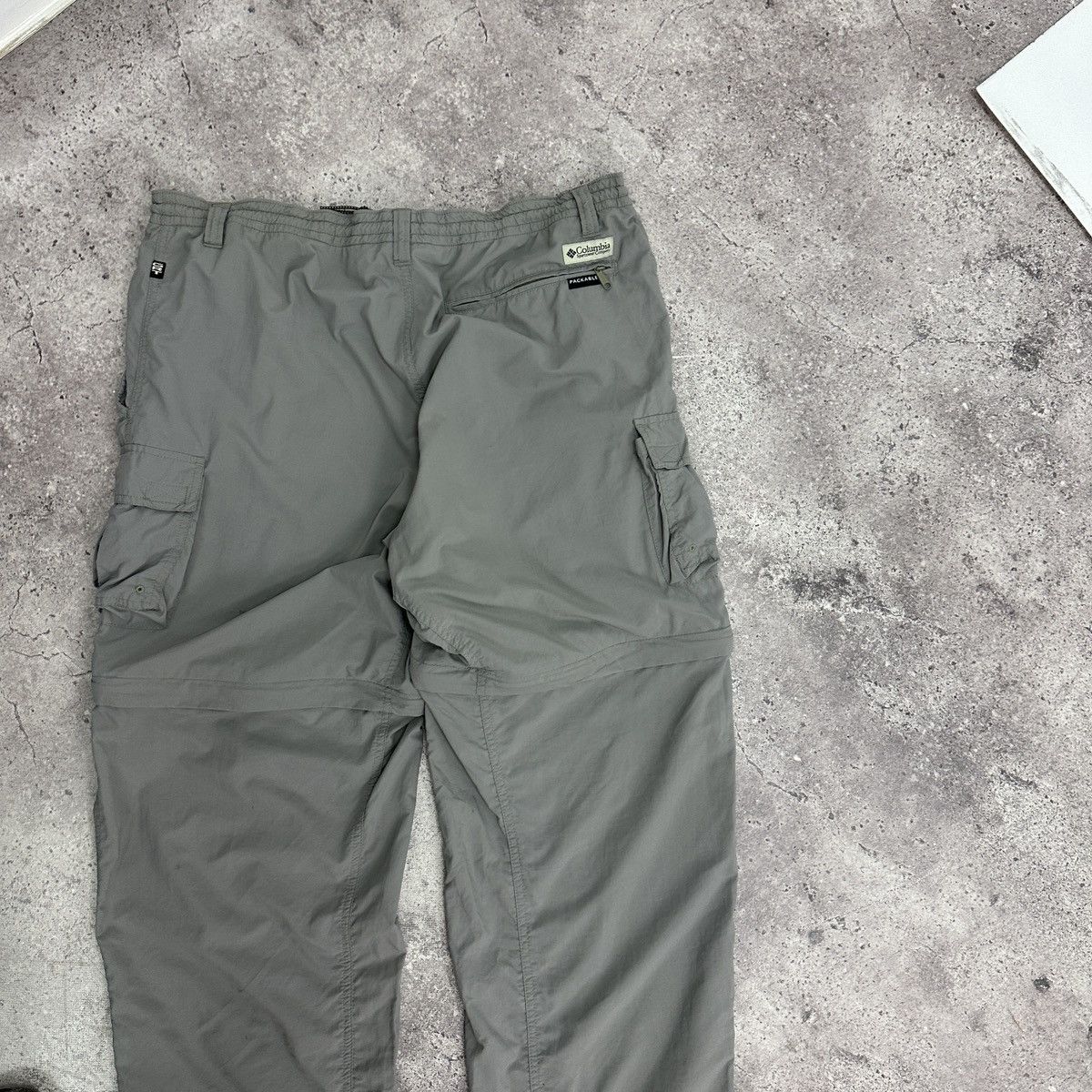 Columbia Vintage 00s Columbia Outdoor cargo transformer pants y2k og Size US 34 / EU 50 - 4 Thumbnail