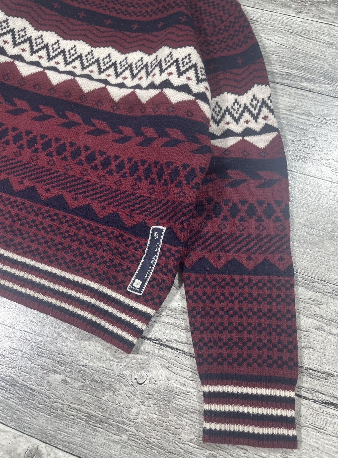 Diesel Vintage Diesel Geometric Wool Abstract Printed Sweater 2000s Size US M / EU 48-50 / 2 - 3 Thumbnail