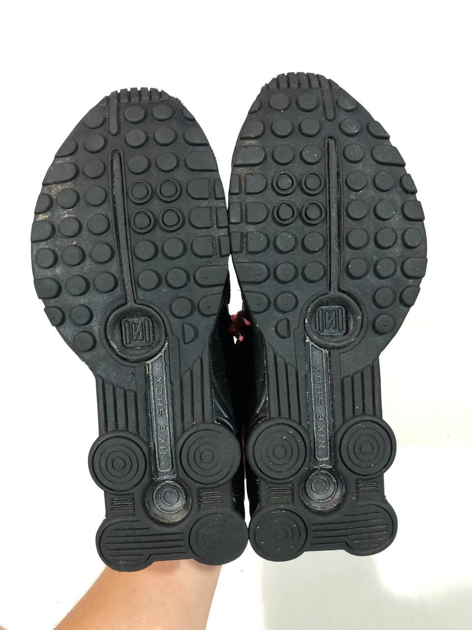 Nike Nike Shox Black Red Shoes Size US 6 / IT 36 - 5 Thumbnail