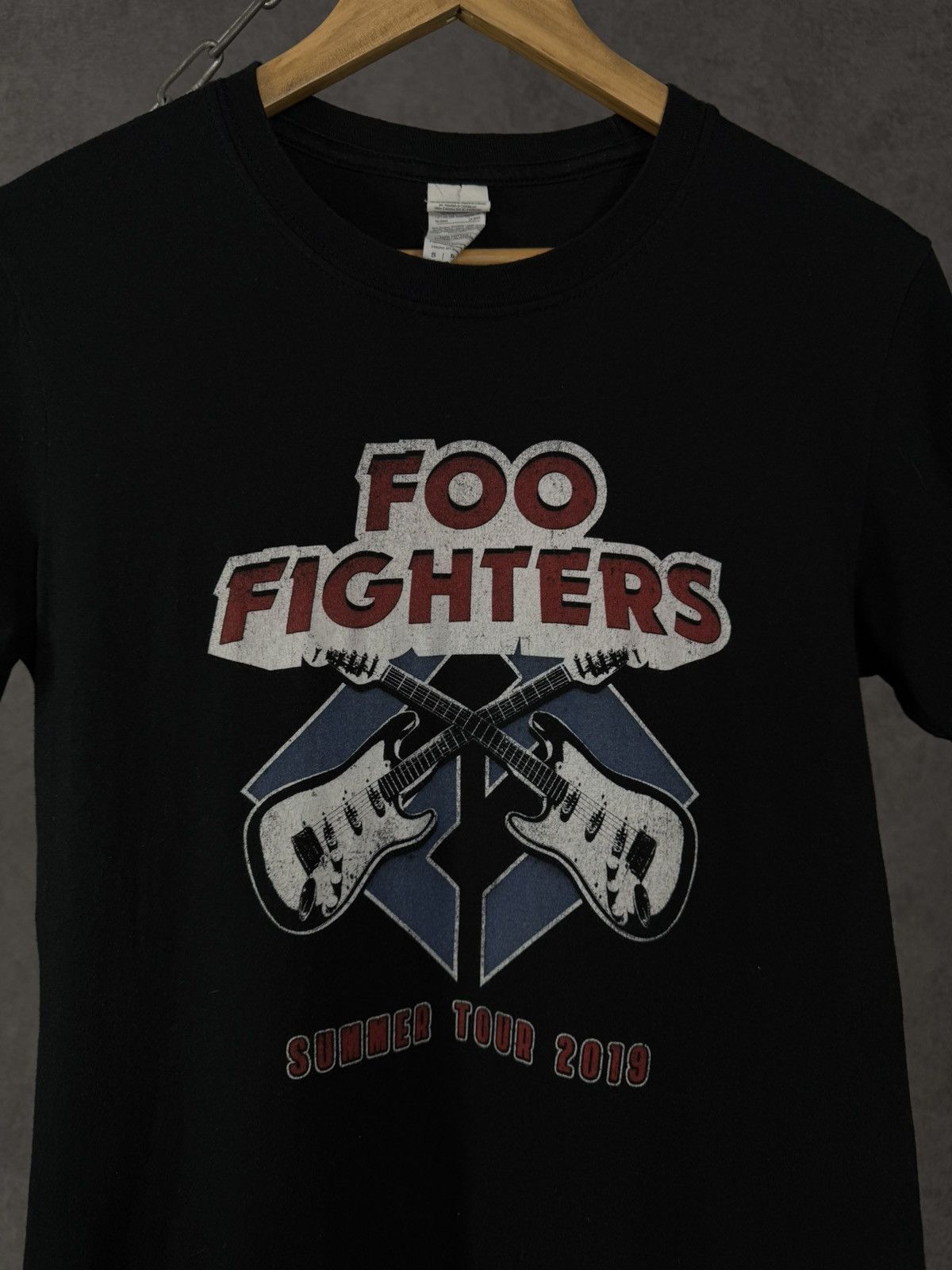 Band Tees Foo Fighters rock band tour tee Size US XS / EU 42 / 0 - 4 Thumbnail