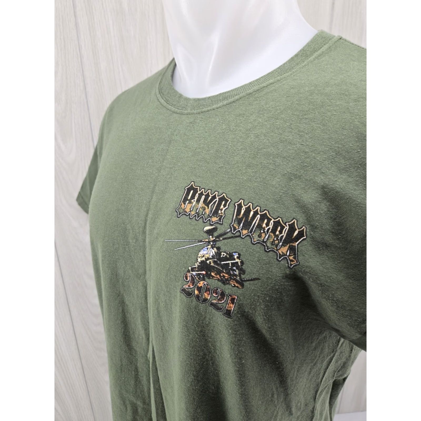 Gildan VINTAGE Daytona Beach Bike Week 2021 POW MIA Green 2 sided T-shirt Size Large Size US L / EU 52-54 / 3 - 6 Thumbnail
