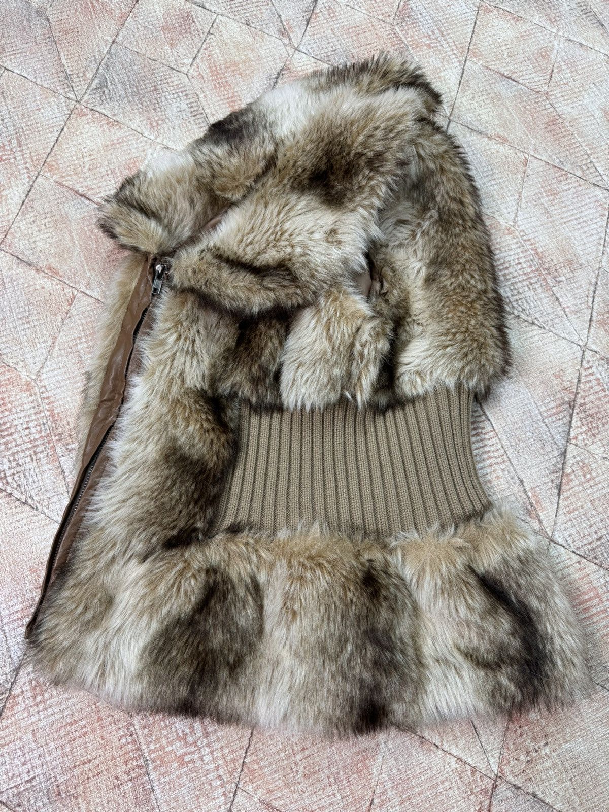 Vintage Vintage Faux Fur Vest Avant Garde Y2K Glamour Coquette style Size L / US 10 / IT 46 - 6 Thumbnail
