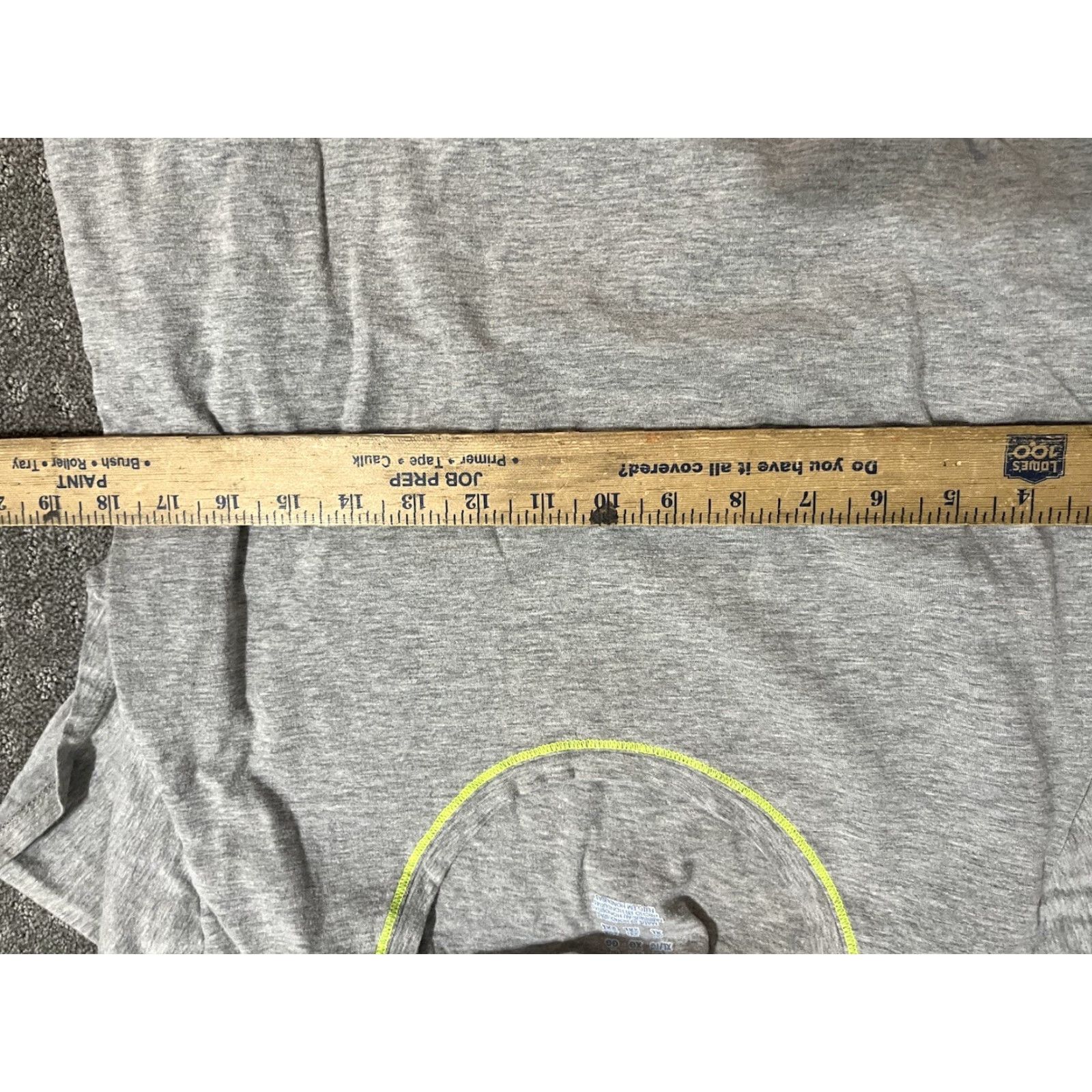 Champion VINTAGE? No. But it's Champion Authentic Womens T-Shirt Gray XL Scoop Neck Short Sleeve Tee - Regular Fit - Cotton Size XL / US 12-14 / IT 48-50 - 5 Thumbnail