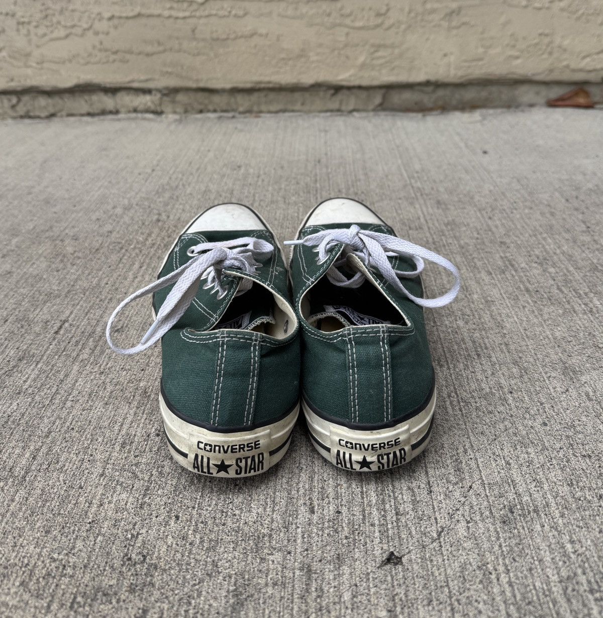 Converse FOREST GREEN CONVERSE ALL STAR CHUCK TAYLOR SNEAKERS Size US 6.5 / EU 39-40 - 2 Thumbnail