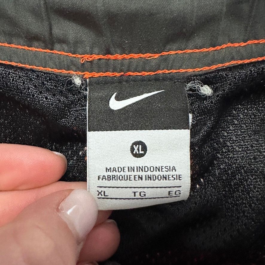 Nike Nike orange swim trunk size XL Size US 38 / EU 54 - 3 Thumbnail