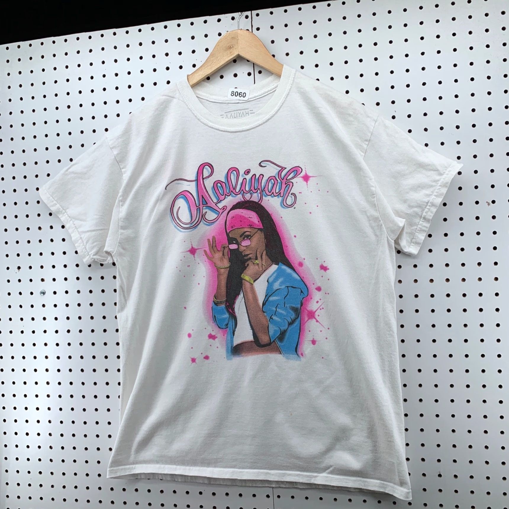 Vintage Aaliyah Shirt White Crew Neck Short Sleeve Regular Fit Mens L Ripple Junction Airbrush Logo 90s Music Size US L / EU 52-54 / 3 - 2 Thumbnail