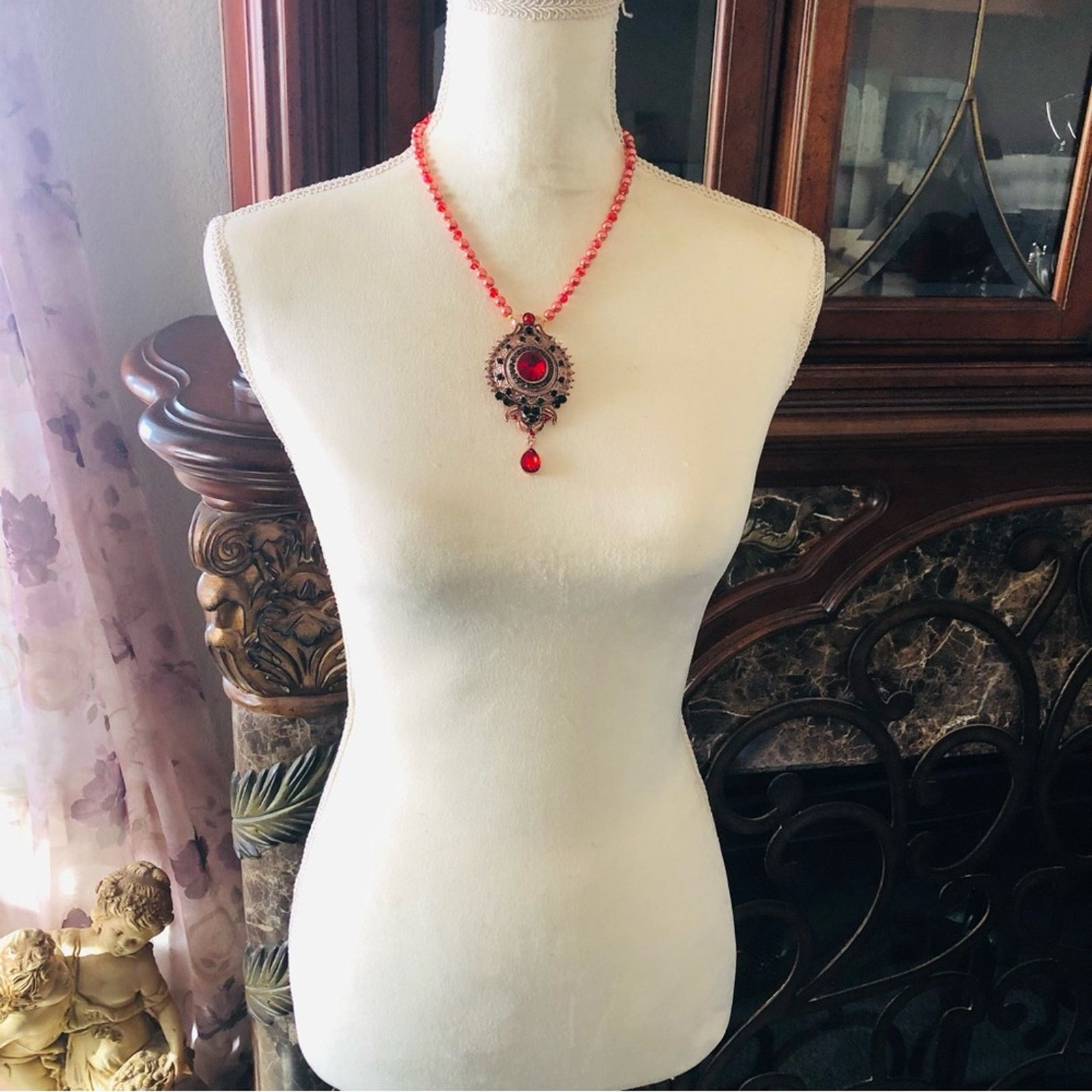 Handmade Handcrafted repurpose rivoli rose gold Pearl necklace Size ONE SIZE - 6 Thumbnail