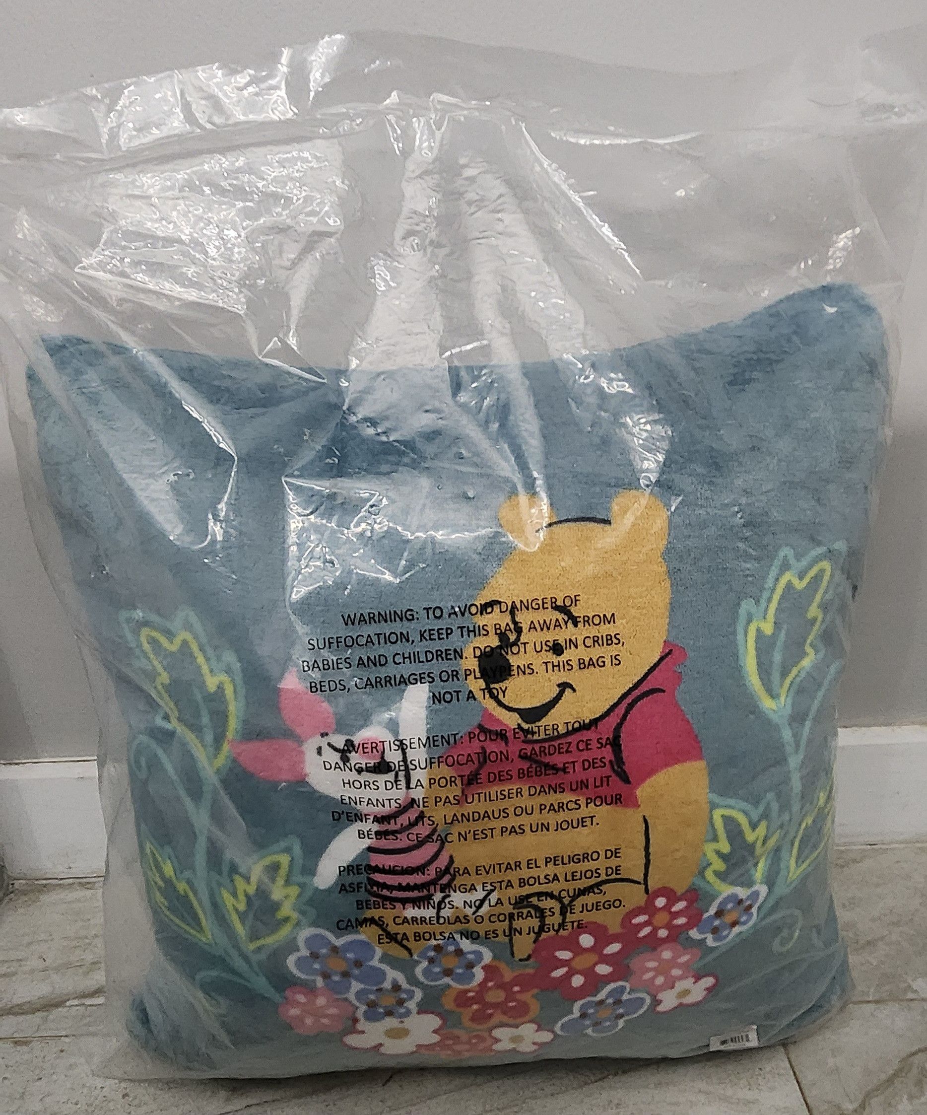 Vera Bradley Vera Bradley Disney Winnie The Pooh Pillow Limited Size ONE SIZE - 1 Thumbnail