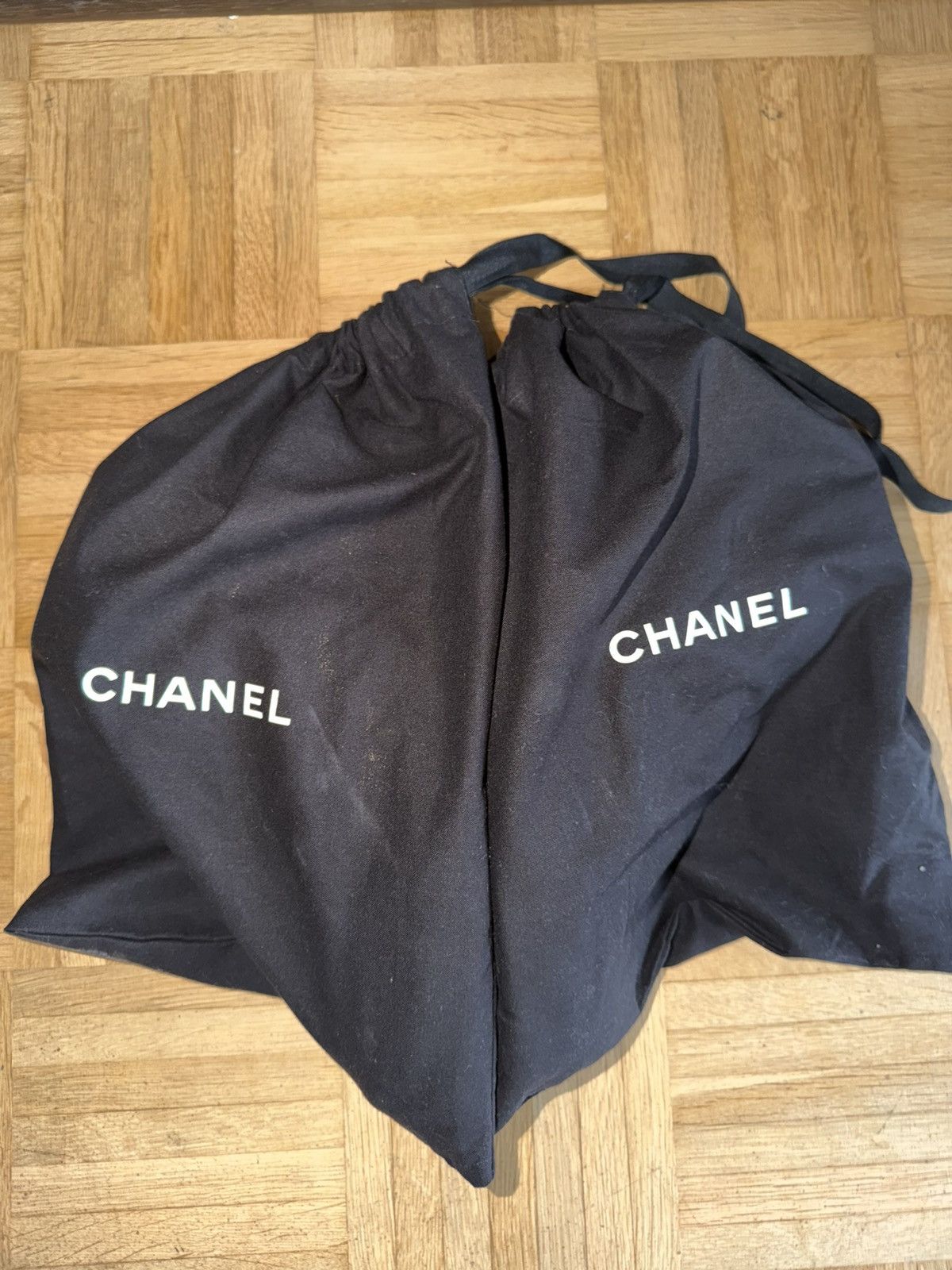 Chanel Chanel High Top Sneaker gold Size US 12 / EU 45 - 17 Thumbnail