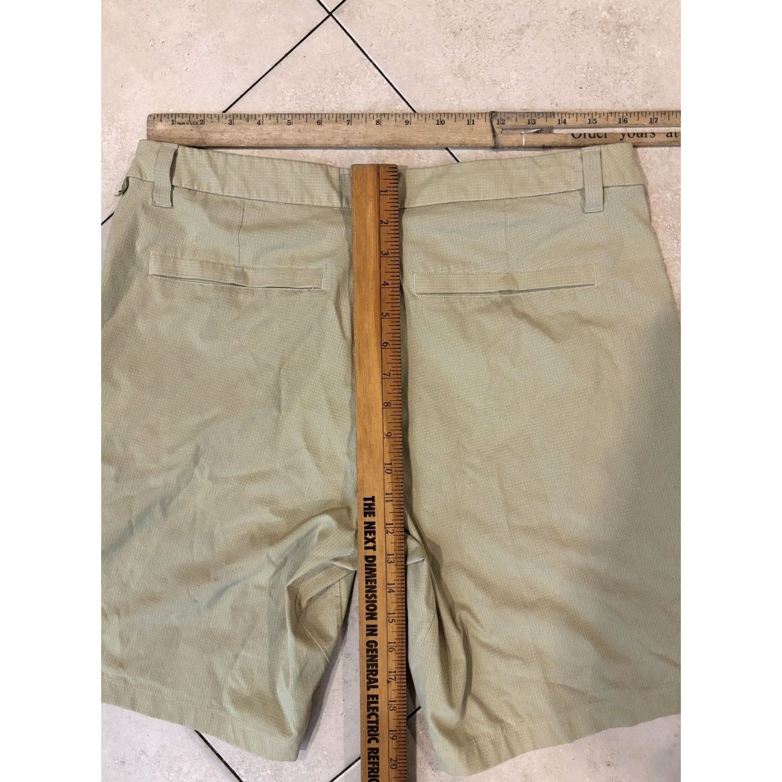 Lululemon Lululemon Shorts Mens 33 Beige ABC Commission Lightweight Golf Athletic Ripstop Regular Inseam 9in Mens Size US 33 - 6 Thumbnail