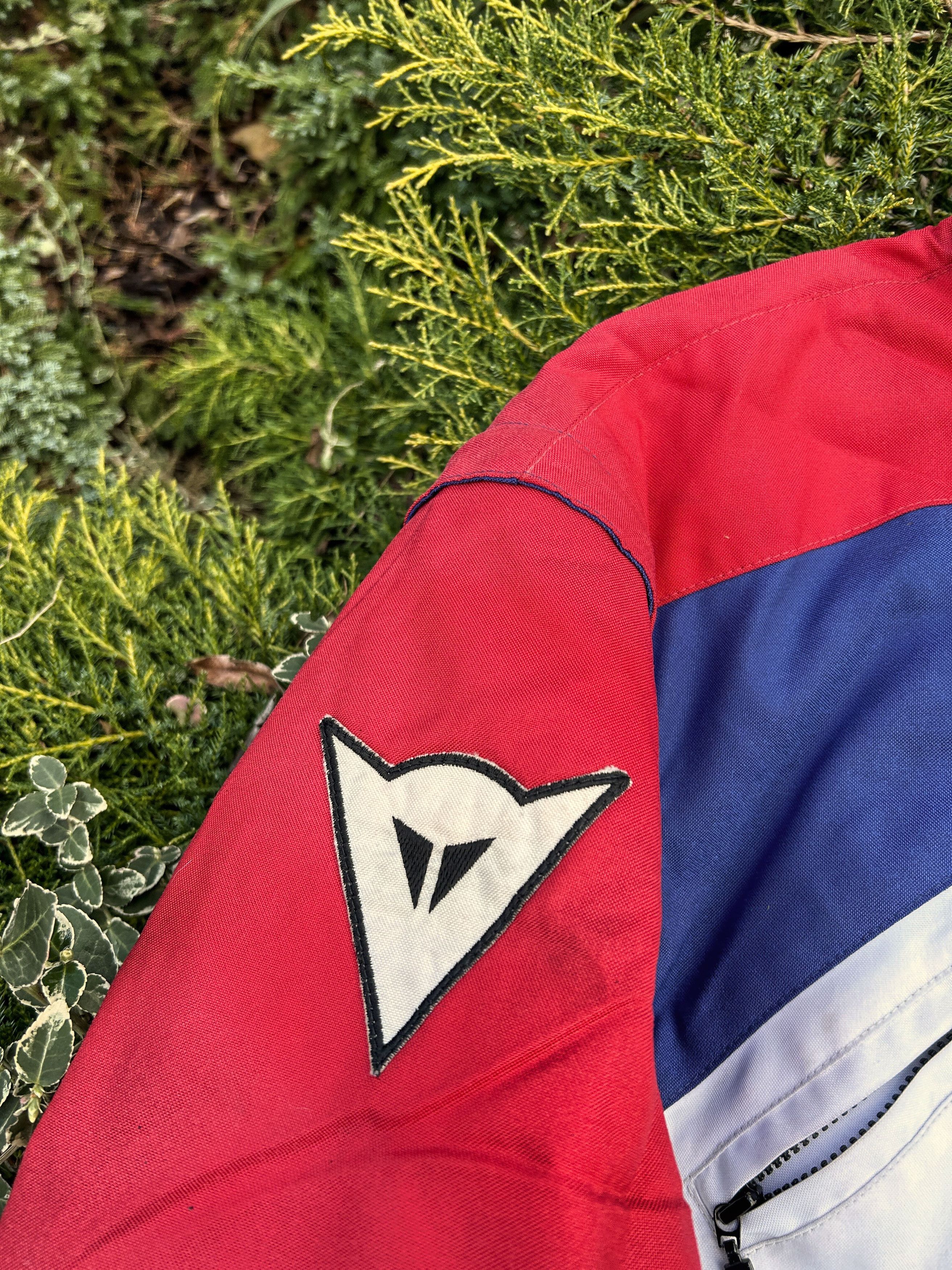 Dainese × Racing × Vintage Vintage Balenciaga Vetements Dainese × Racing × Vintage Vintage Balenciaga Vetements