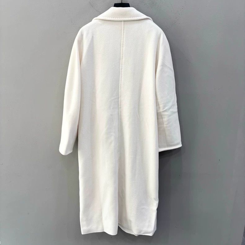 Max Mara Max Mara Classic 101801 white double-breasted wool coat Size M / US 6-8 / IT 42-44 - 2 Thumbnail