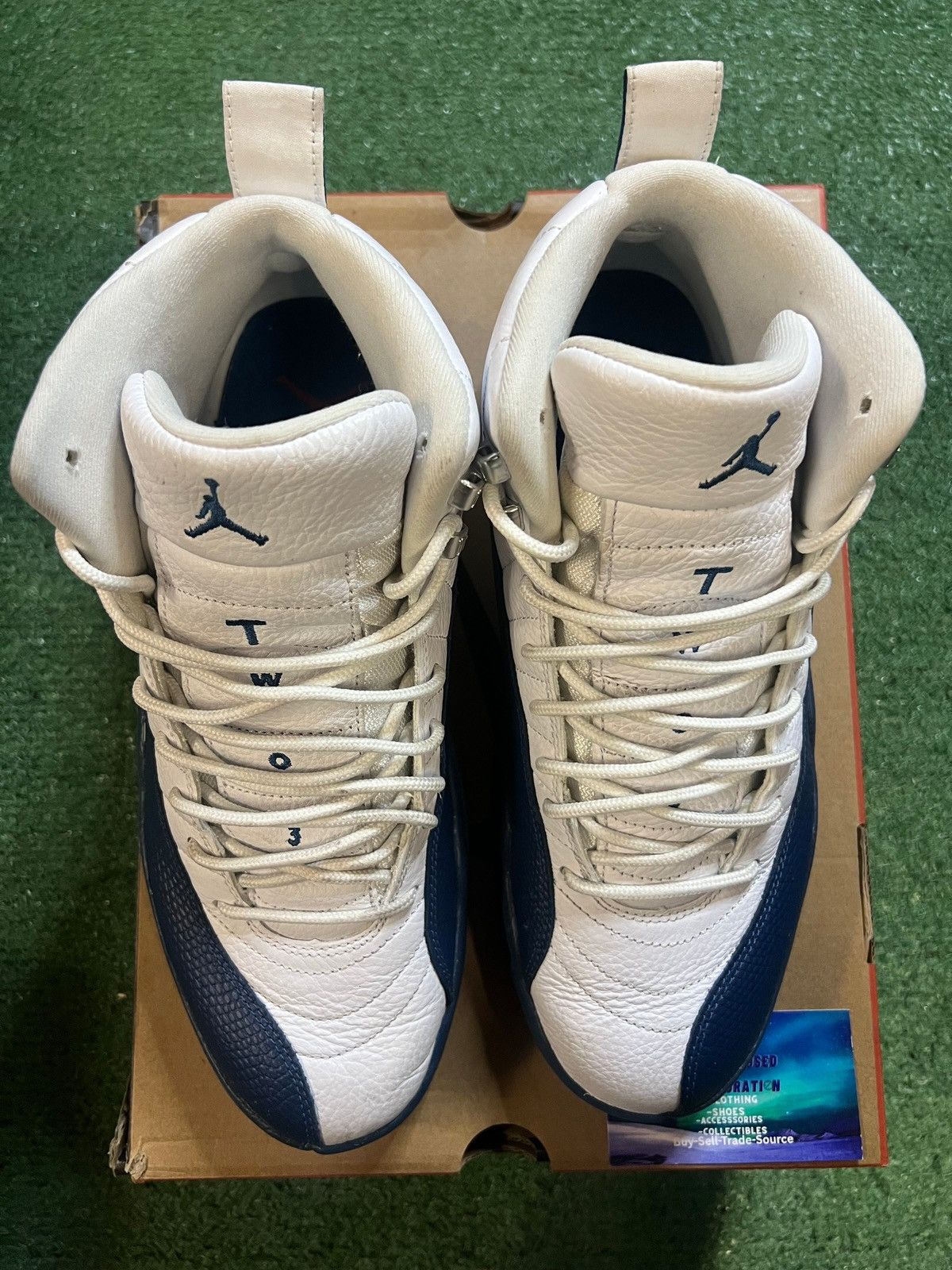 Nike Jordan 12 French blue size 10.5men/12women Size US 10.5 / EU 43-44 - 2 Thumbnail