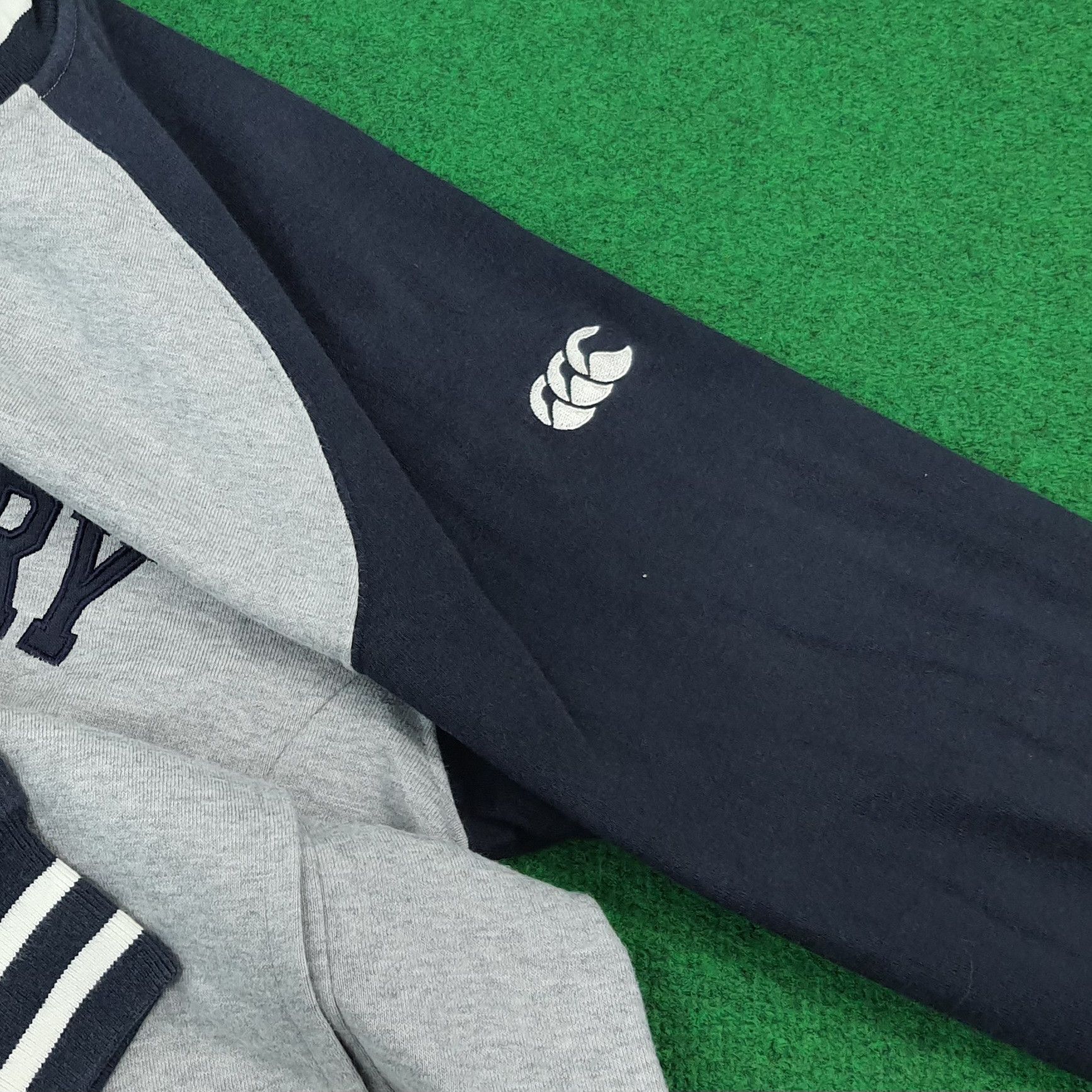 Canterbury of New Zealand Vintage Canterbury Spell Out Raglan Zip Jacket C271N15 Size US L / EU 52-54 / 3 - 5 Thumbnail