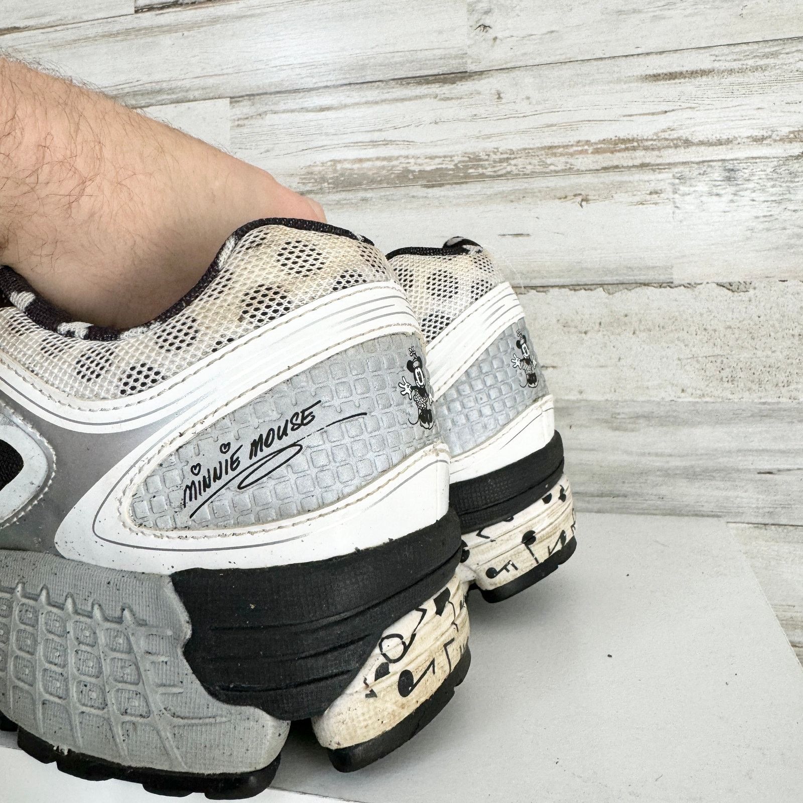 New Balance New Balance Run Disney Minnie Mouse Yoo Hoo 2015 Shoes 12 Size US 12 / IT 42 - 6 Thumbnail
