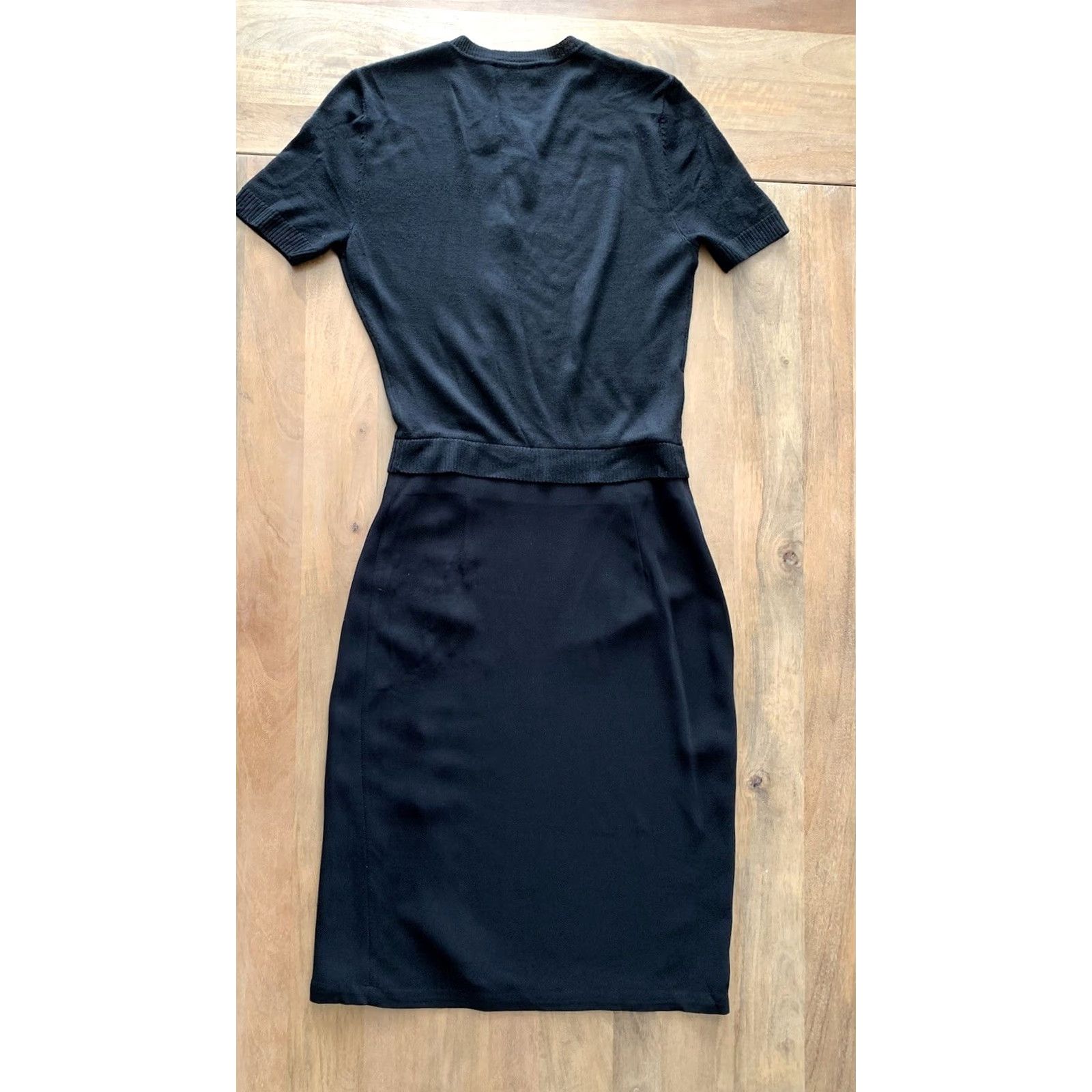 Altuzarra Altuzarra Hestia Knit Merino Viscose Front Button Shift Dress Black Midi 36 Women's Cap Sleeve Button Neck Round Vintage? Size XS / US 0-2 / IT 36-38 - 2 Thumbnail