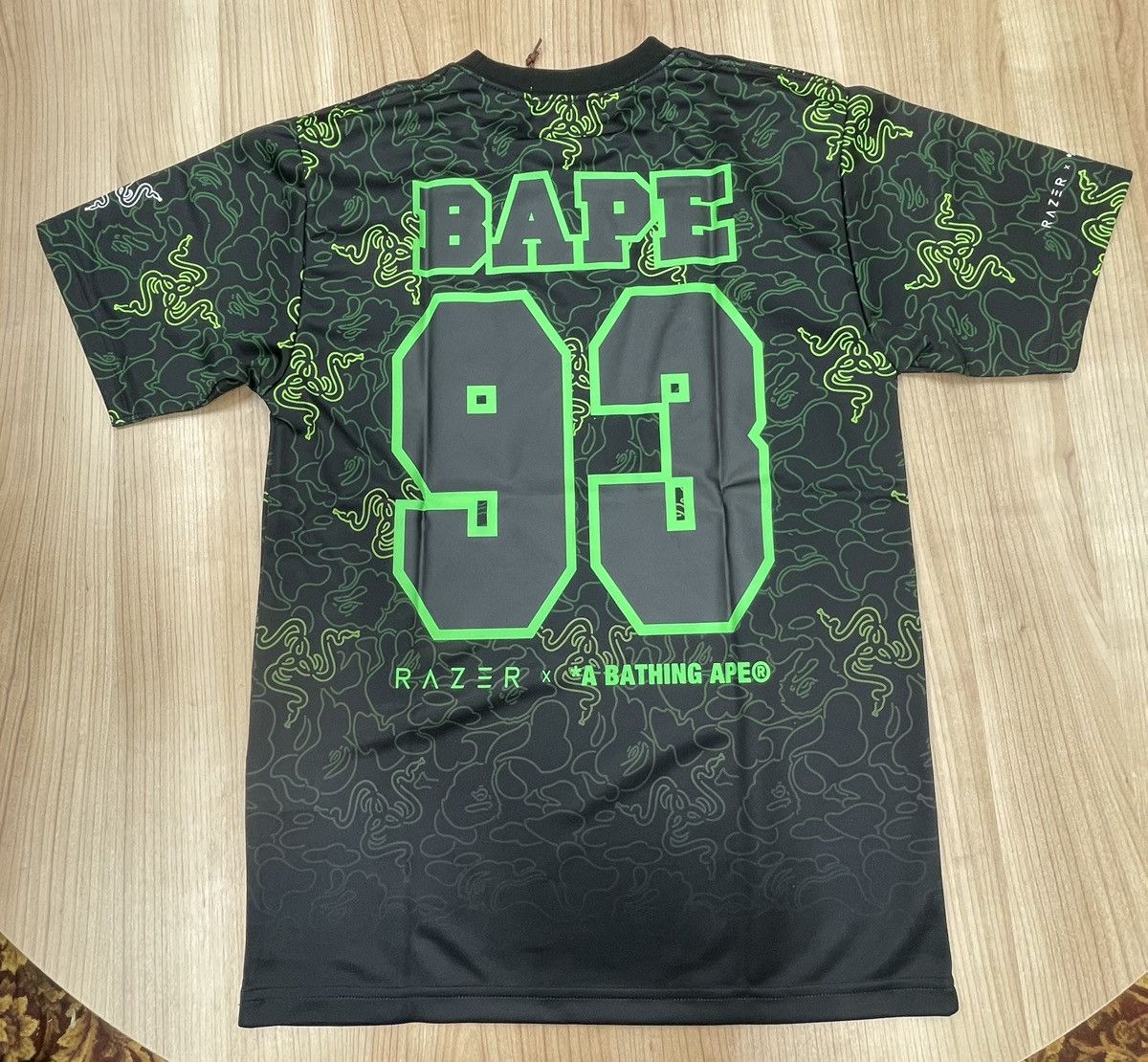 Bape BAPE RAZER NEON CAMO TEE Size US M / EU 48-50 / 2 - 2 Thumbnail