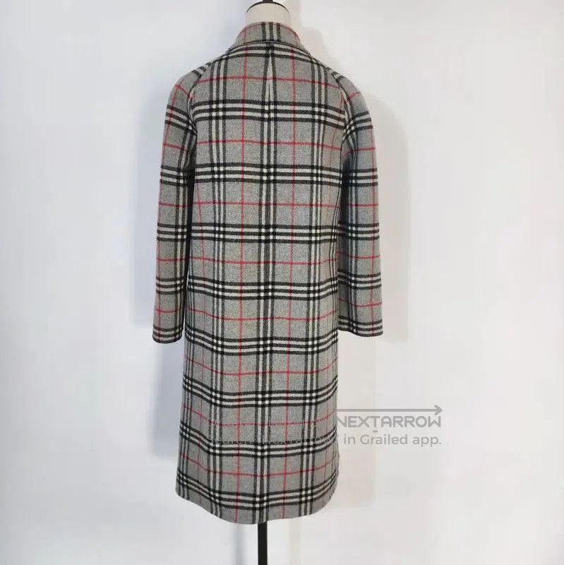 Burberry Burberry Grey Wool Plaid Long Coat for Women. Size M / US 6-8 / IT 42-44 - 7 Thumbnail