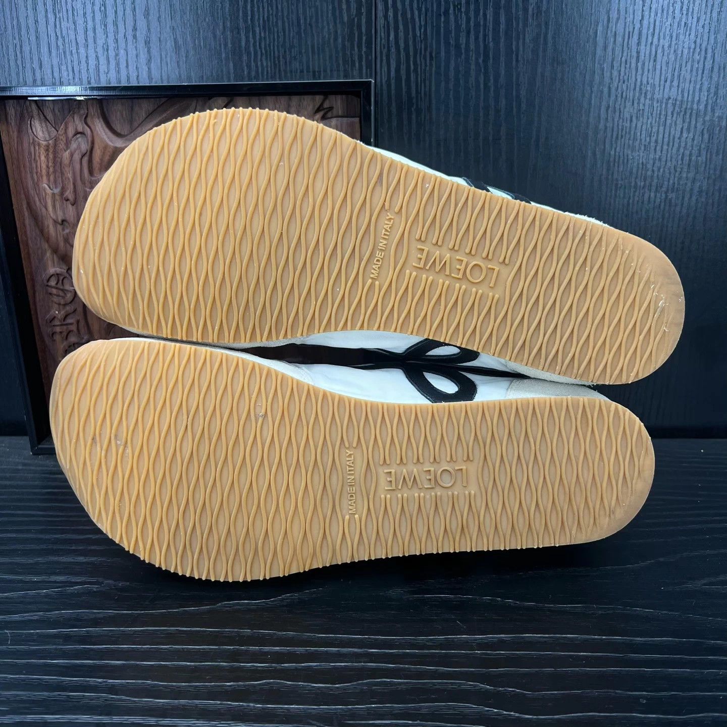 Loewe Loewe Runner 2.0 Black & White 40 (New) Size US 7 / EU 40 - 6 Thumbnail