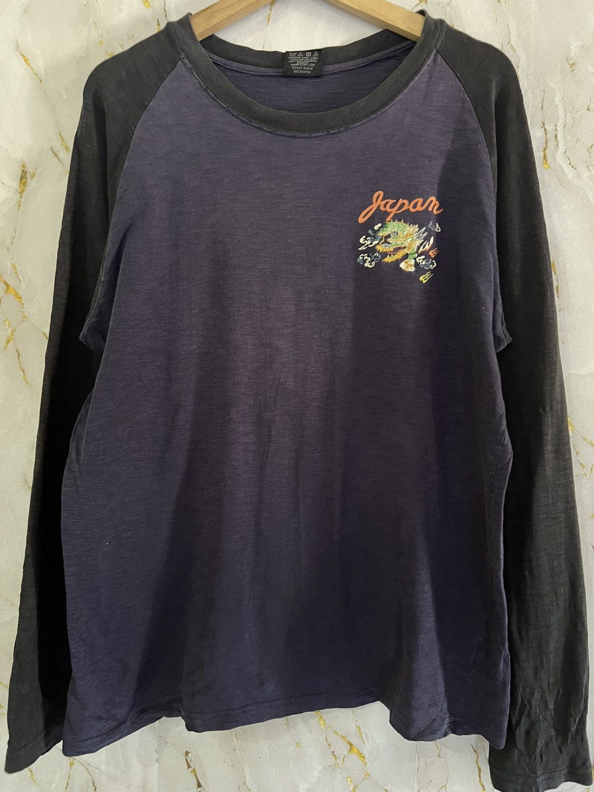 Japanese Brand Vintage Japan Dragon Tiger Long Sleeve T-Shirt Size US L / EU 52-54 / 3 - 1 Thumbnail
