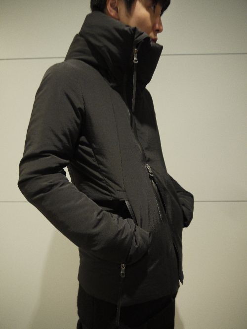The Viridi-anne AW16 Down Vest JP 3 Fits US M Co/Ny Size US M / EU 48-50 / 2 - 16 Thumbnail