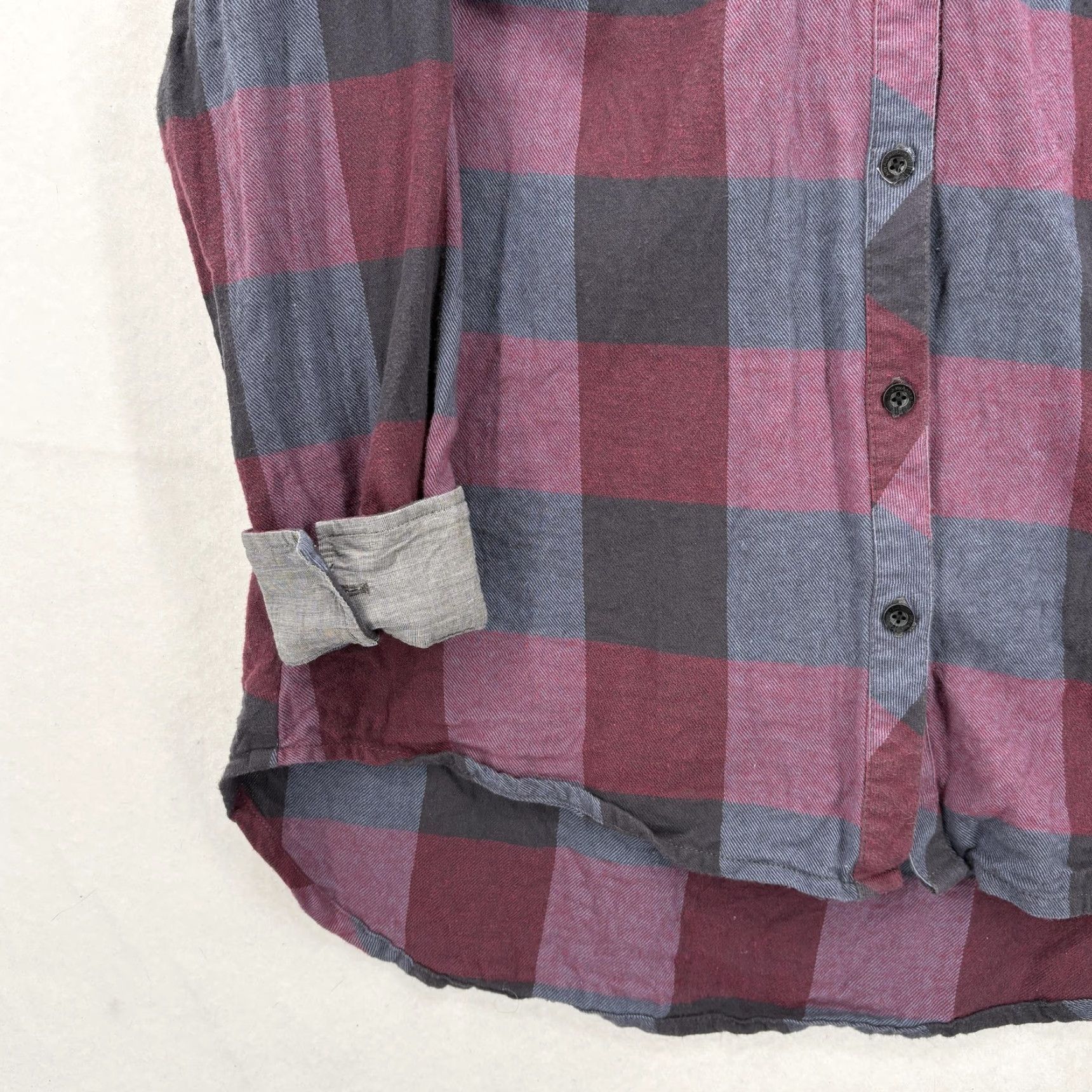 Vintage VINTAGE Jetty Shirt Mens Large Red Gray Plaid Flannel Button Front Long Sleeve Cotton Size US L / EU 52-54 / 3 - 4 Thumbnail
