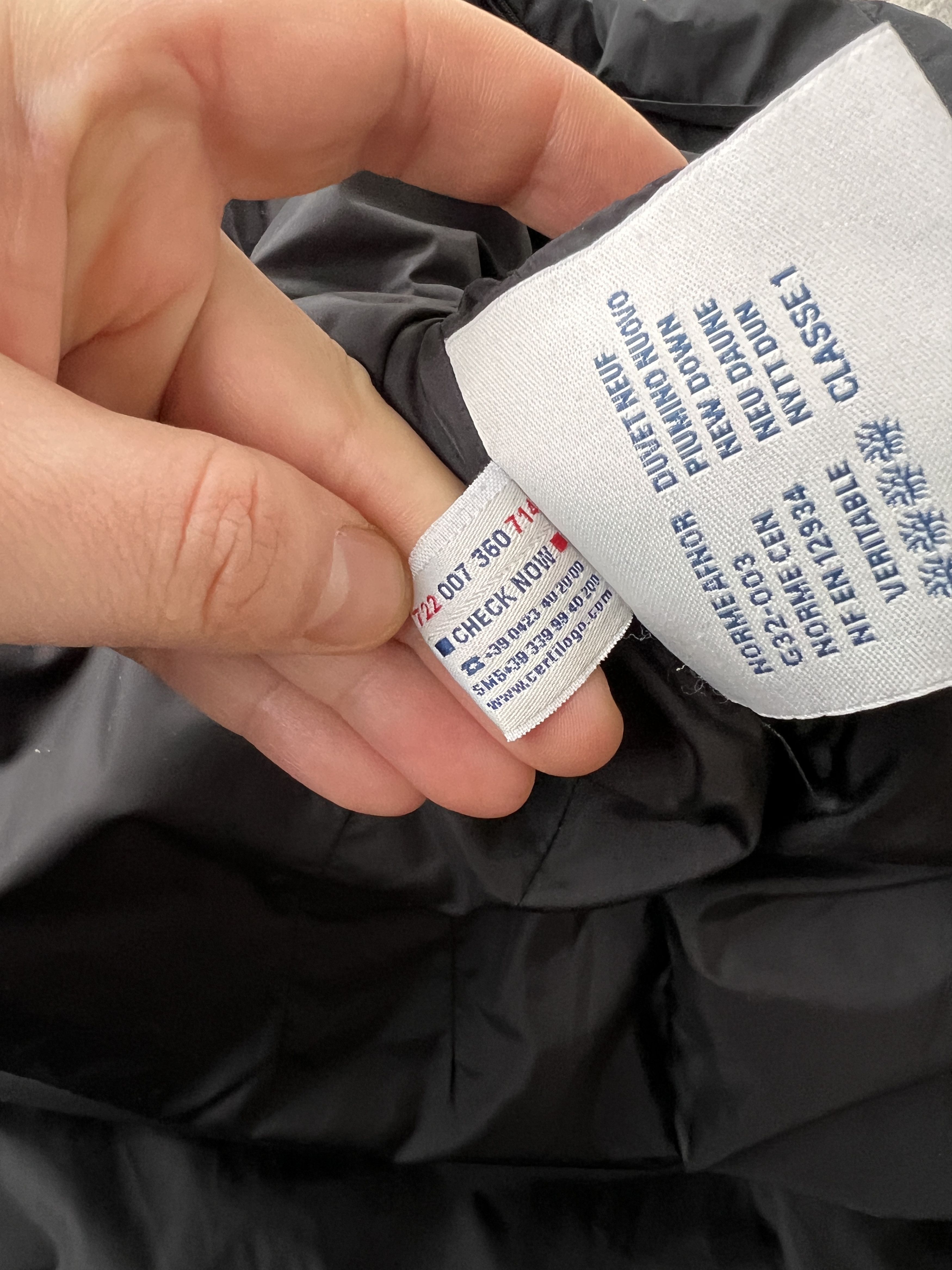 Moncler Vintage Moncler Down Jacket Size M / US 6-8 / IT 42-44 - 20 Thumbnail