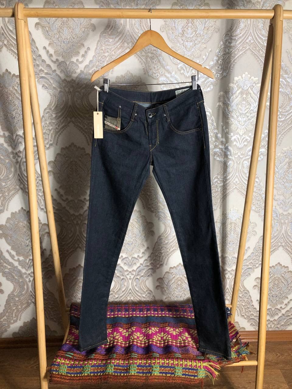 Diesel VINTAGE DIESEL INDUSTRY DENIM DIVISION JEANS DESIGNER Y2K Size 28" / US 6 / IT 42 - 1 Thumbnail