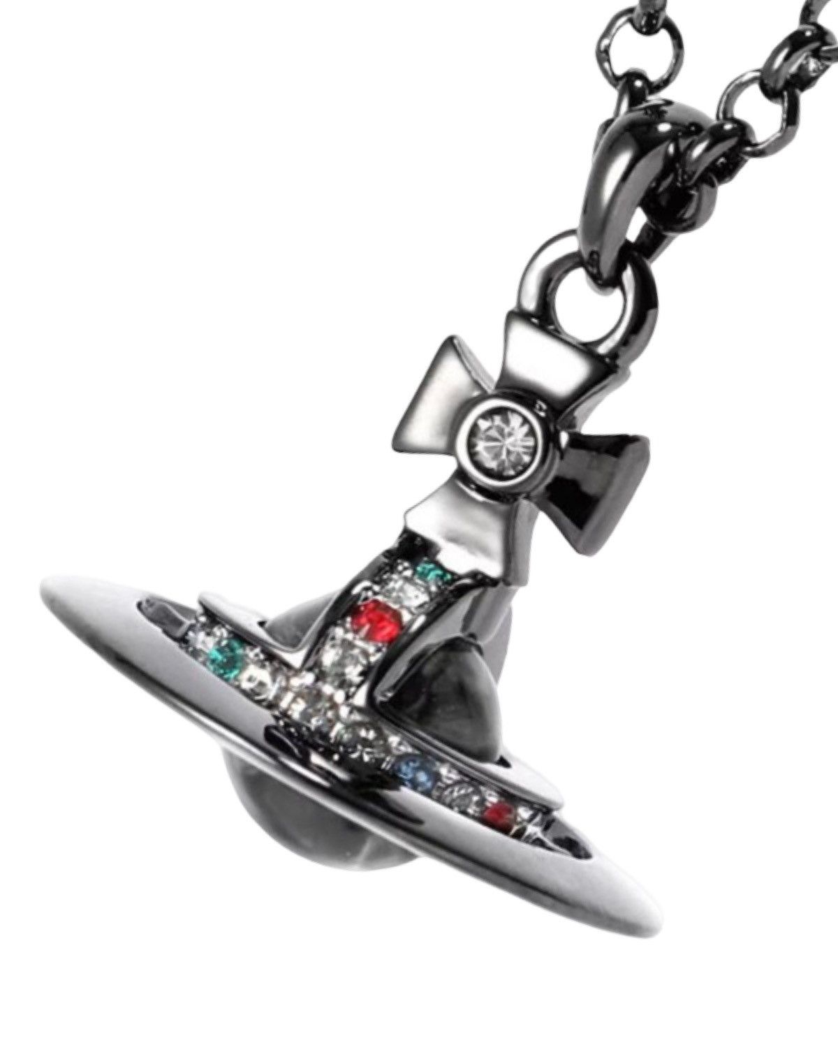 Vivienne Westwood 🐎 Orb Razor Necklace | Grailed