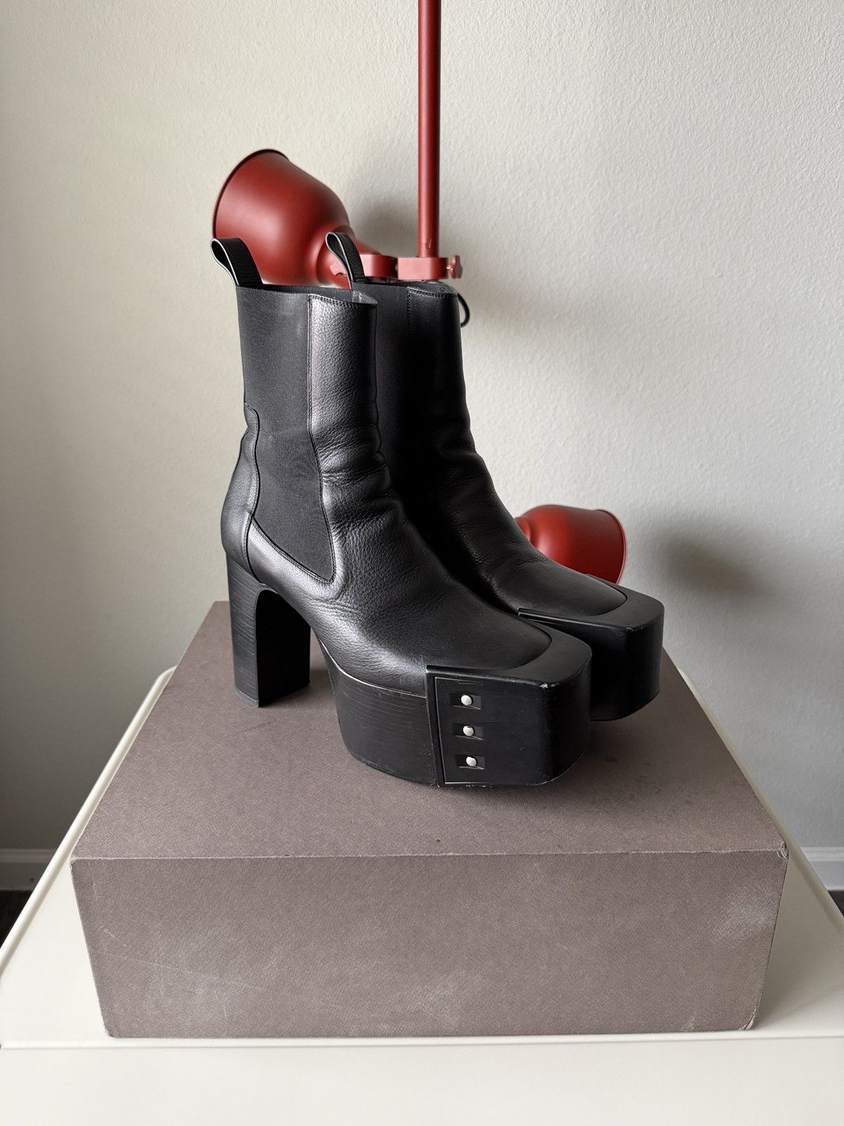 靴 rick owens Pony hair kiss boot Rick Owens Ponyhair Kiss Heel boots from | Depop