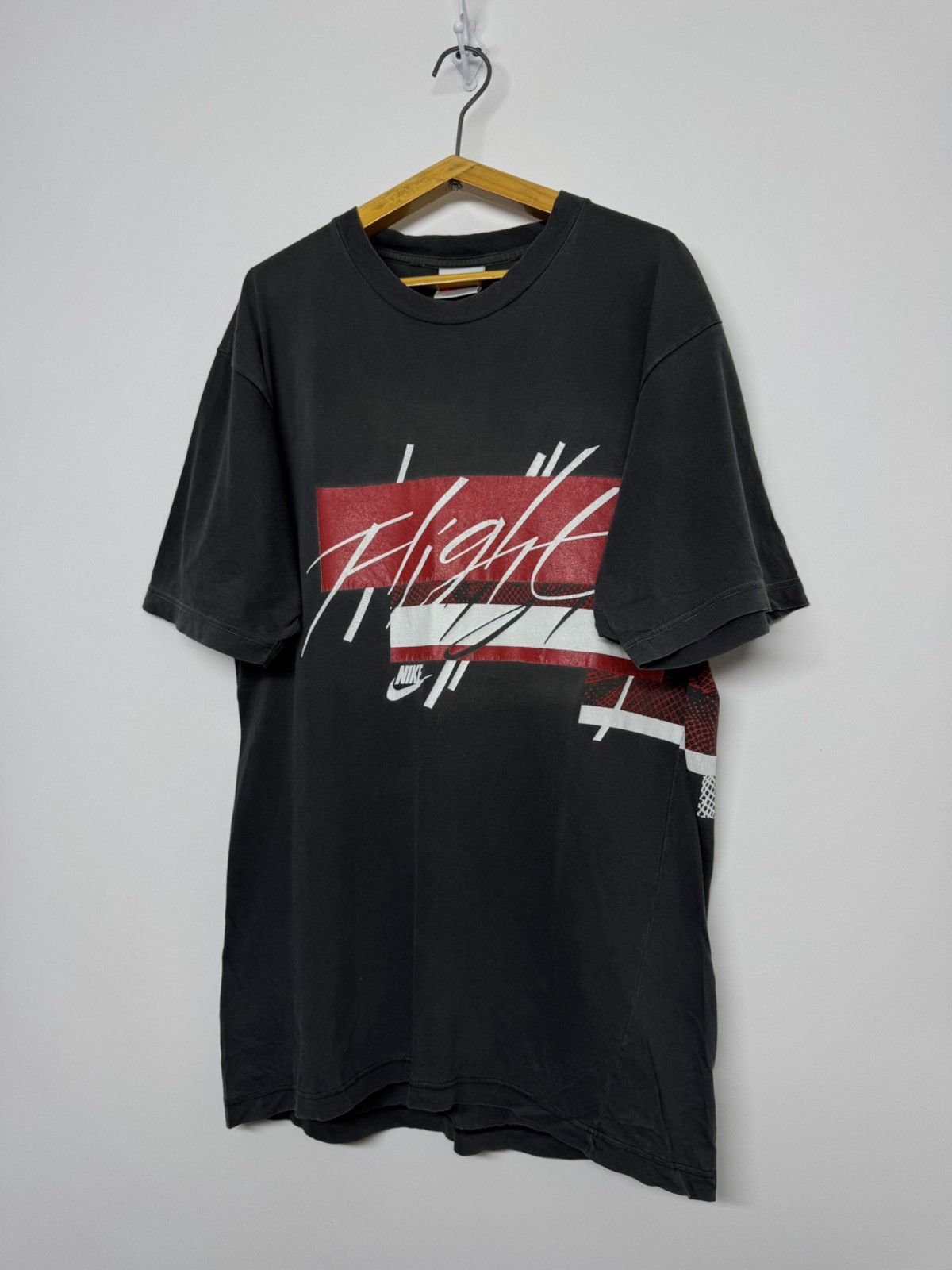 Nike Vintage Y2k Faded Nike Jordan 23 Spell Out Logo T-Shirt 90’s Size US L / EU 52-54 / 3 - 3 Thumbnail