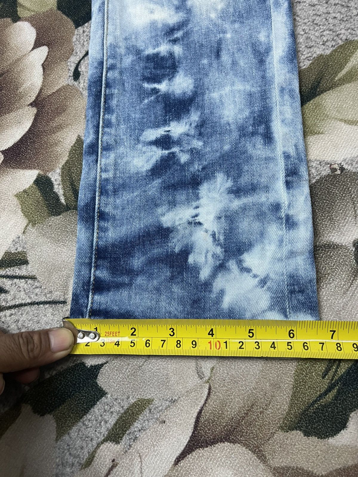 Anthropologie Acid Wash Jeans Stretchable