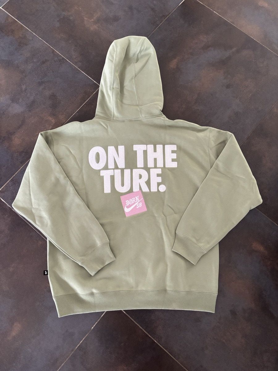 Born X Raised × Nike Hoodie Nike sb x born X raised on the turf Size US L / EU 52-54 / 3 - 11 Thumbnail