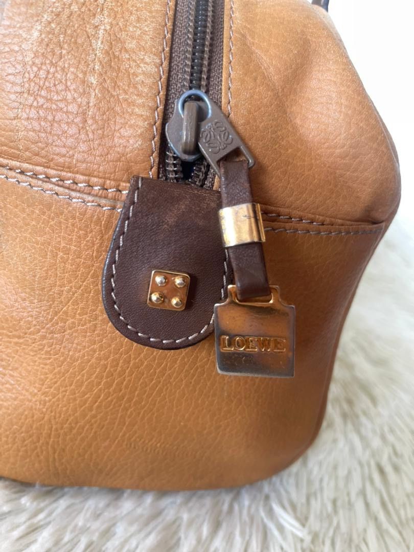 Loewe Loewe Anagram Leather Boston Bag Size ONE SIZE - 9 Thumbnail