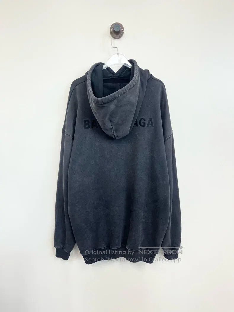 Balenciaga Balenciaga Grey Washed Aged Embroidered Logo Hoodie Size US M / EU 48-50 / 2 - 2 Thumbnail