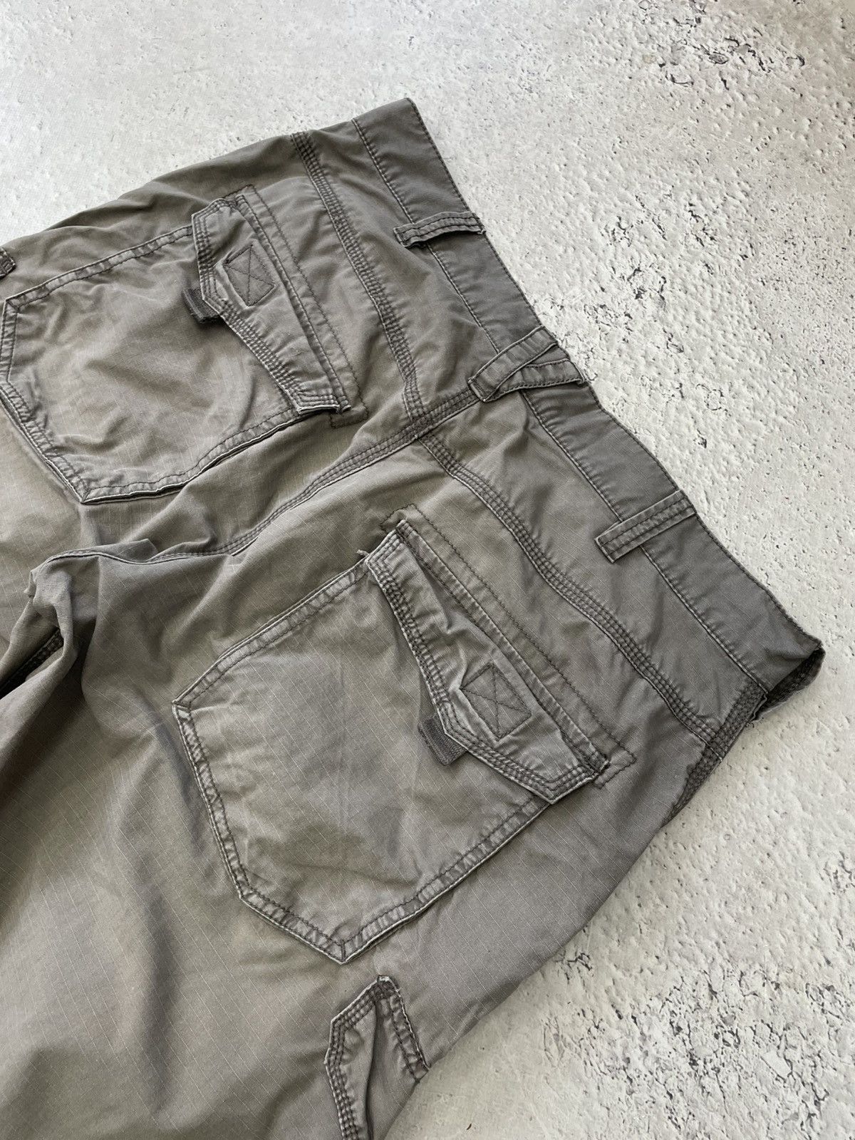 Junya Watanabe Rare sun faded cargo baggy zipper wide cargo y2k pants Size US 34 / EU 50 - 11 Thumbnail