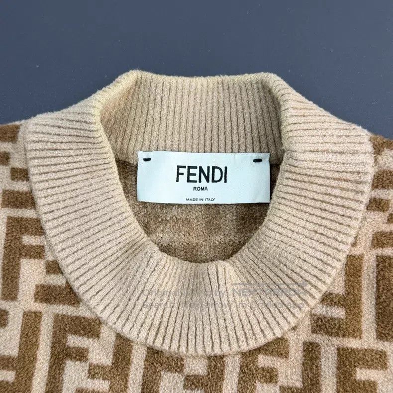 Fendi Fendi Camel logo sweater Size XS / US 0-2 / IT 36-38 - 5 Thumbnail