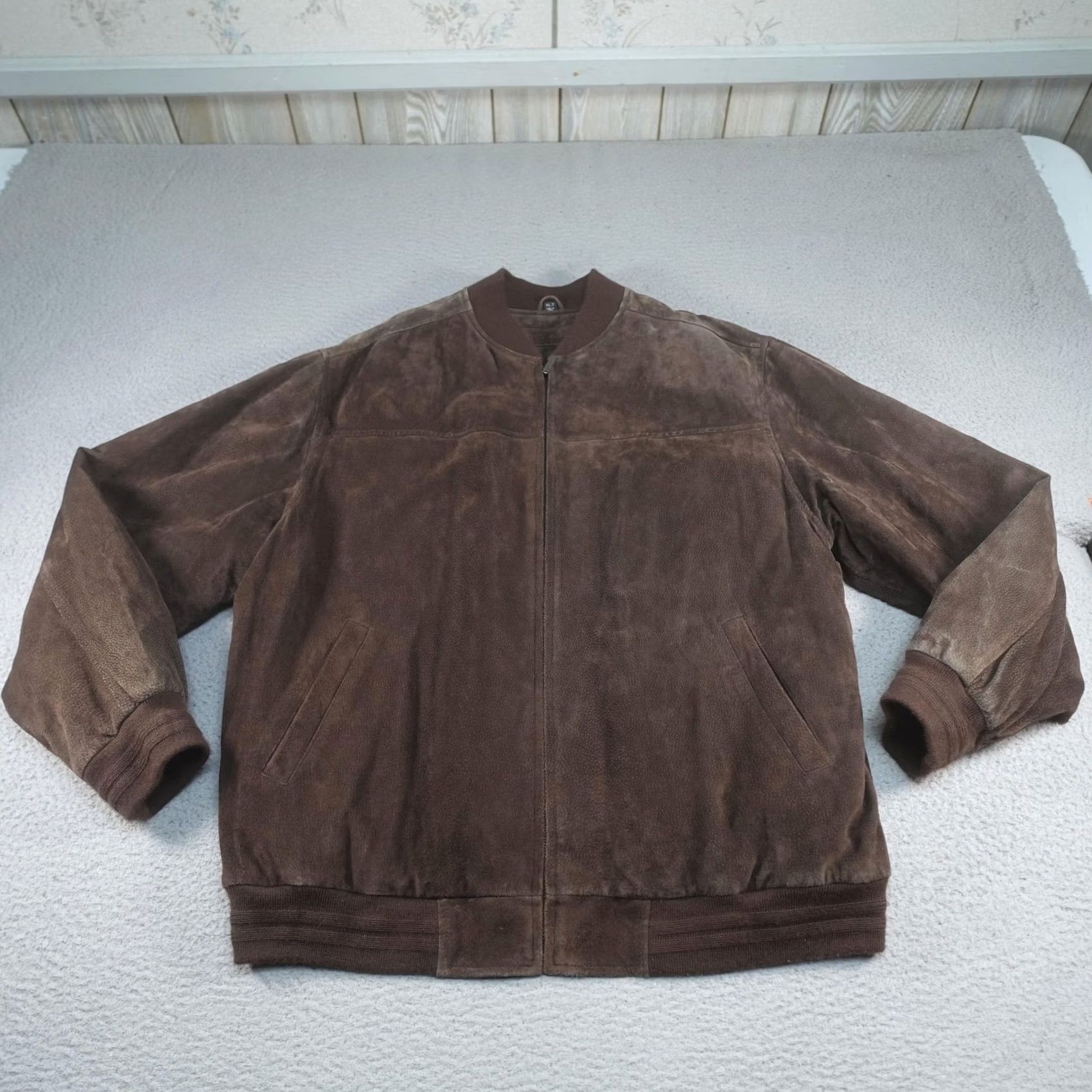Vintage VINTAGE John Ashford Leather Bomber Jacket Mens XLT Brown Flight Aviator Flyer Aviation Size US XL / EU 56 / 4 - 2 Thumbnail