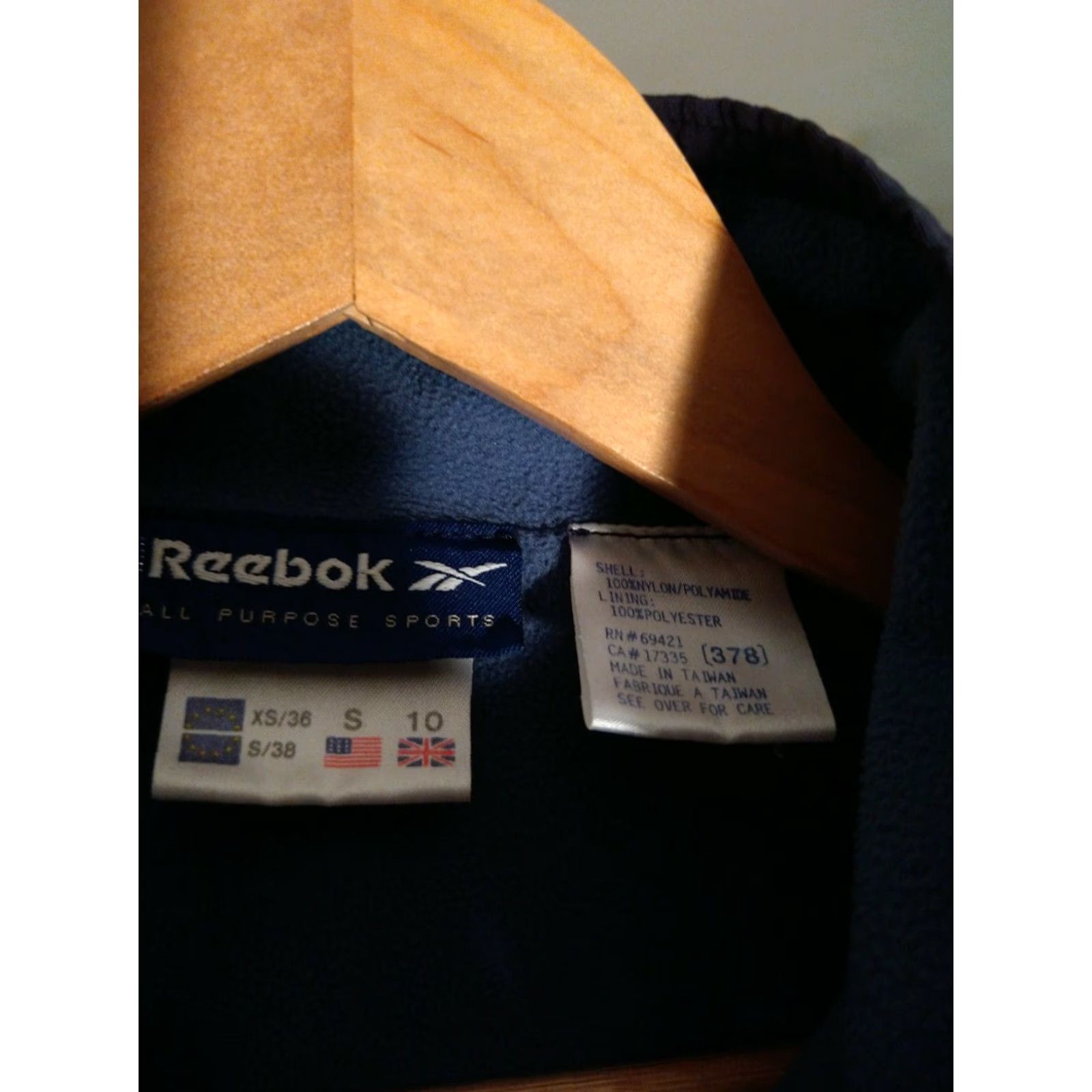 Reebok VINTAGE Reebok All Purpose Sports Jacket Nylon Windbreaker Zipper Blue S Unisex Adults 90s Fleece-lined Clothing Size US S / EU 44-46 / 1 - 2 Thumbnail