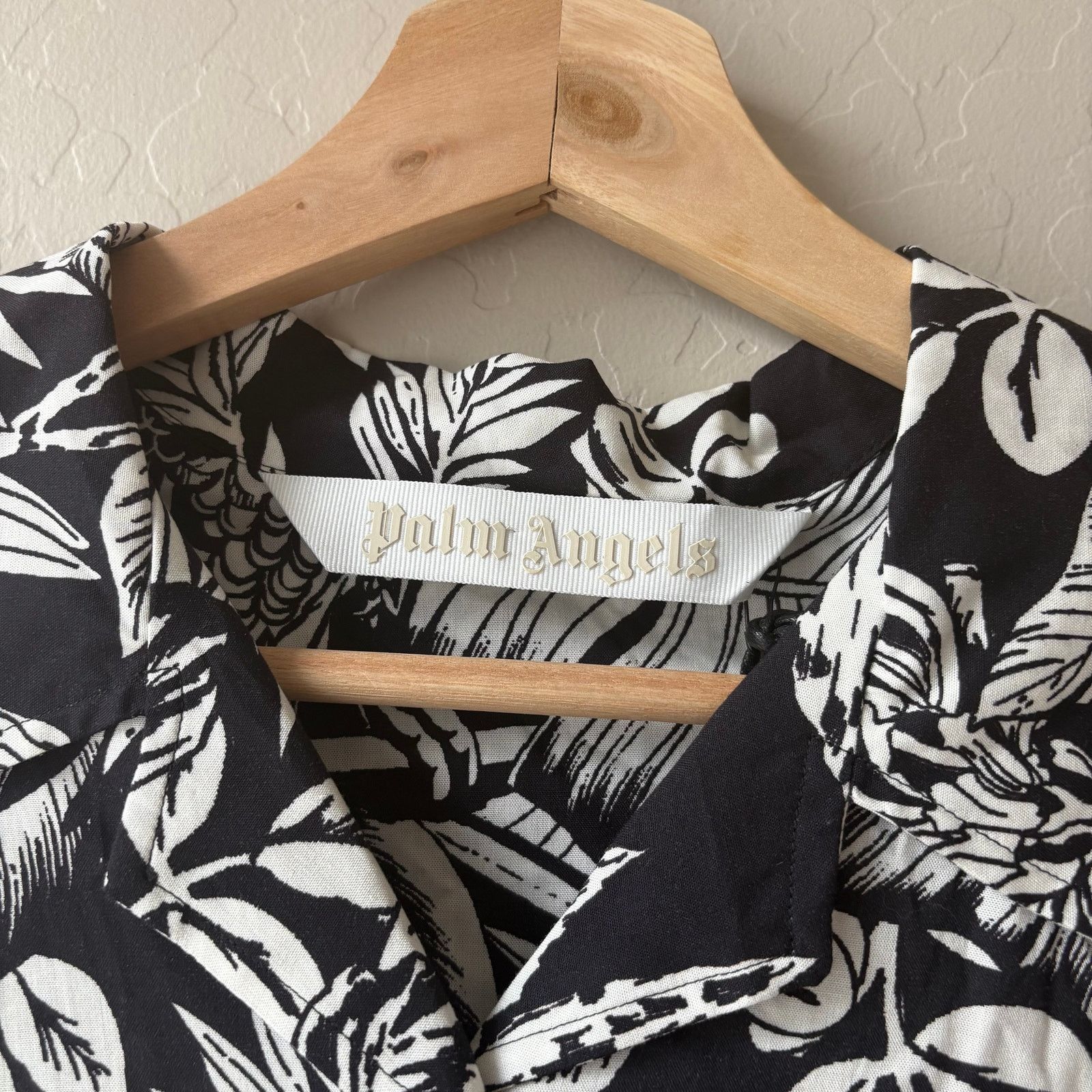 Palm Angels Palm Angels Button Up Top Tropical Leaf Short Sleeve Size M Size US M / EU 48-50 / 2 - 5 Thumbnail