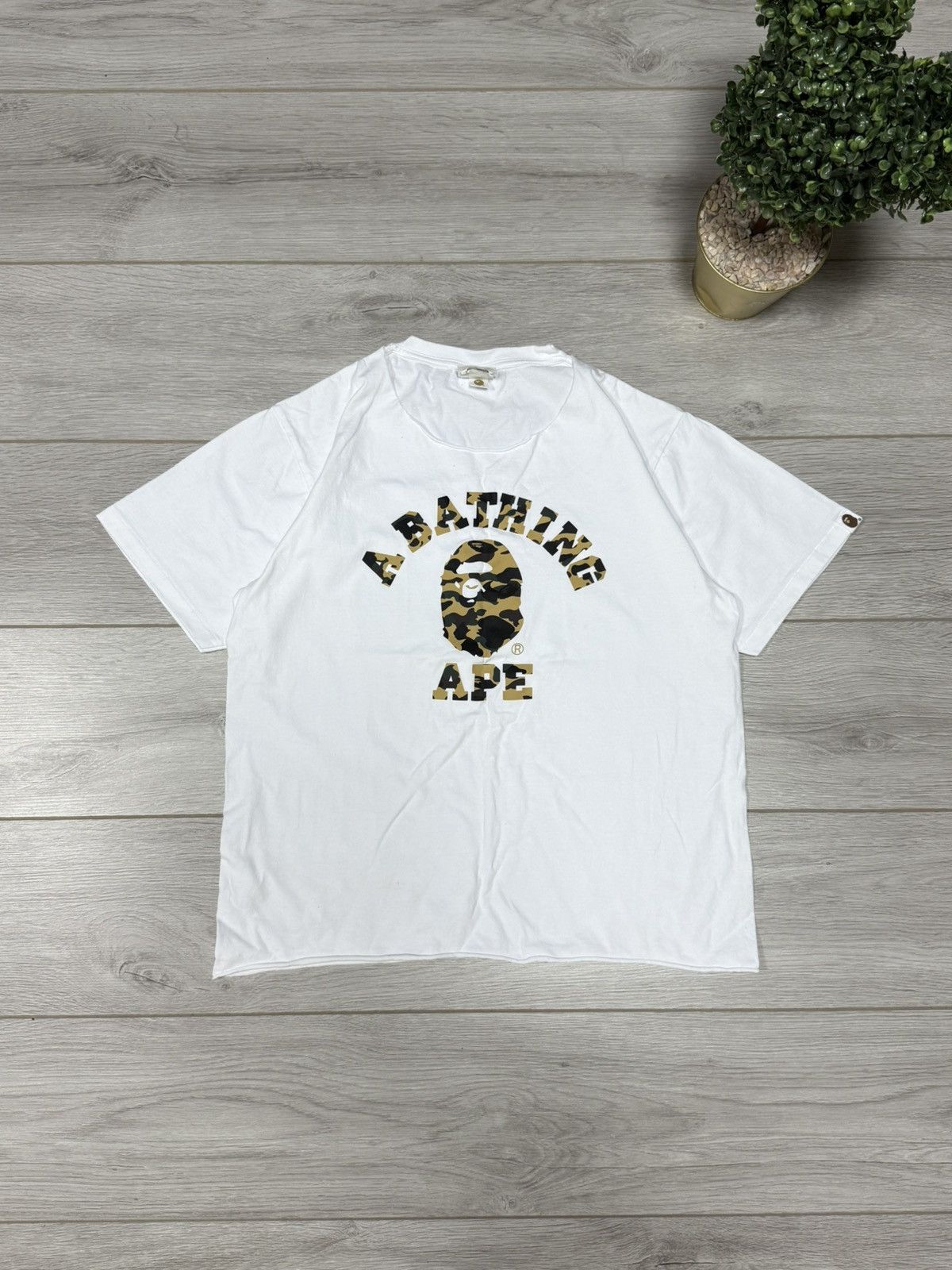 Bape Bape ape head camo tee shirt Japan Size US L / EU 52-54 / 3 - 1 Thumbnail