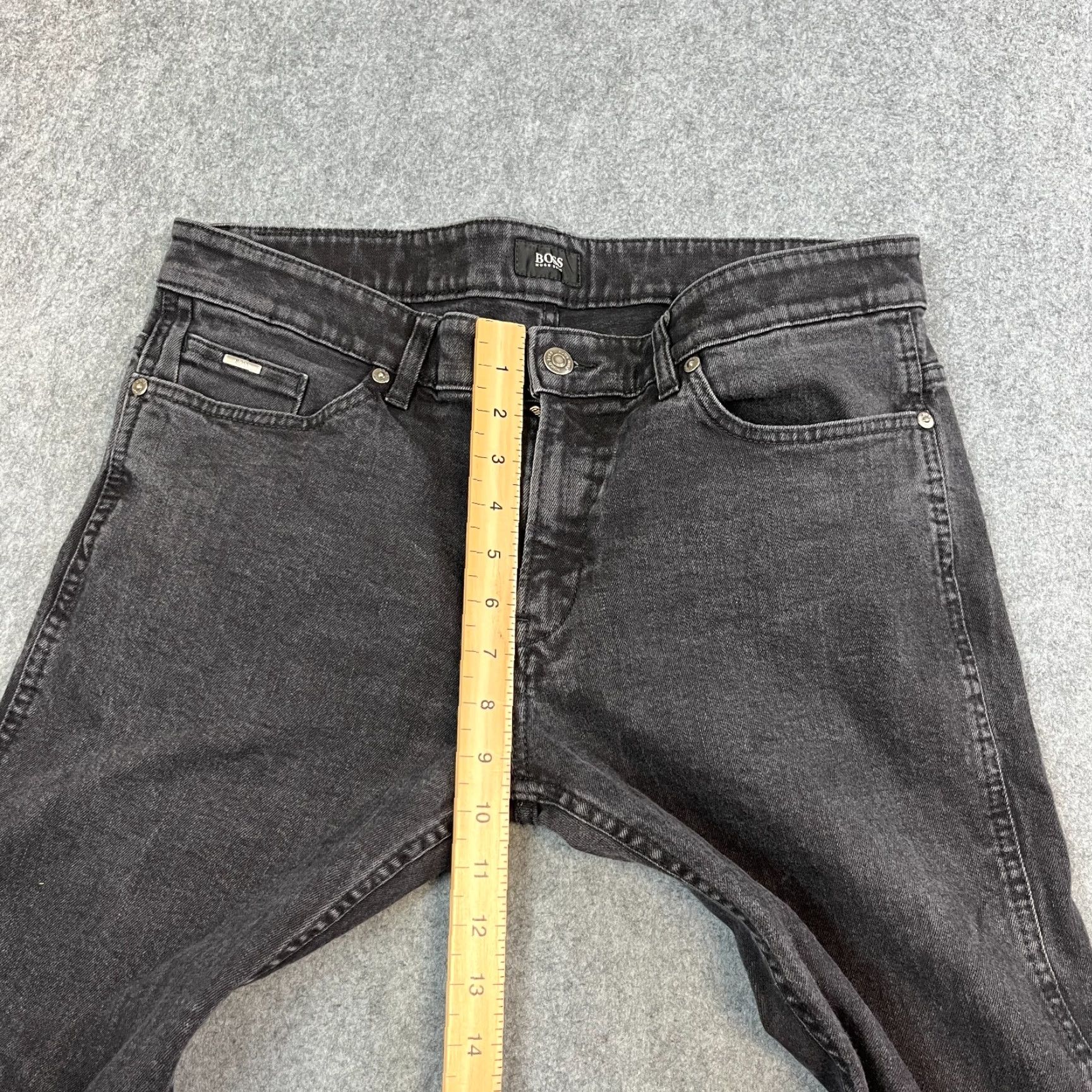 Hugo Boss HUGO BOSS Jeans Slim Delaware 3 Dark Wash Grey Denim 34 Slim Fit 5-Pocket Mens Regular Size 34 Overall Stretching Comfort Ready to Wear Size US 34 / EU 50 - 5 Thumbnail
