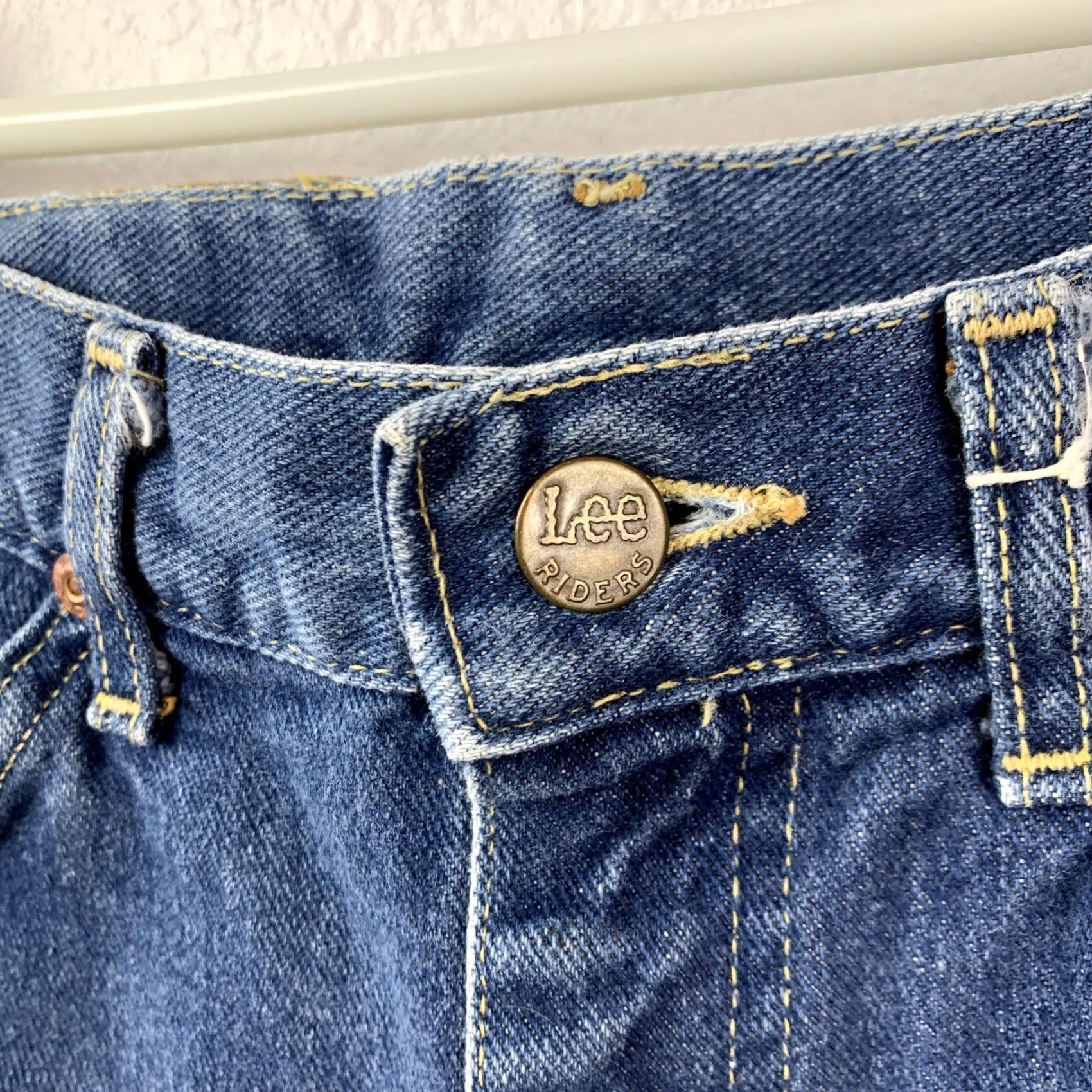 Lee VINTAGE Lee Riders Jeans Blue Denim USA 27 x 28 70s 80s Workwear Distressed Mens Jeans Size US 27 - 5 Thumbnail