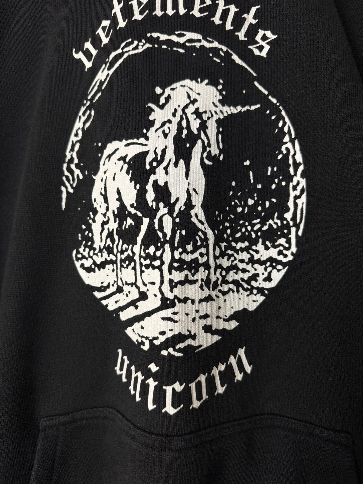 Vetements Vetements Unicorn hoodie black FW18 Avantgarde luxury Size US M / EU 48-50 / 2 - 5 Thumbnail