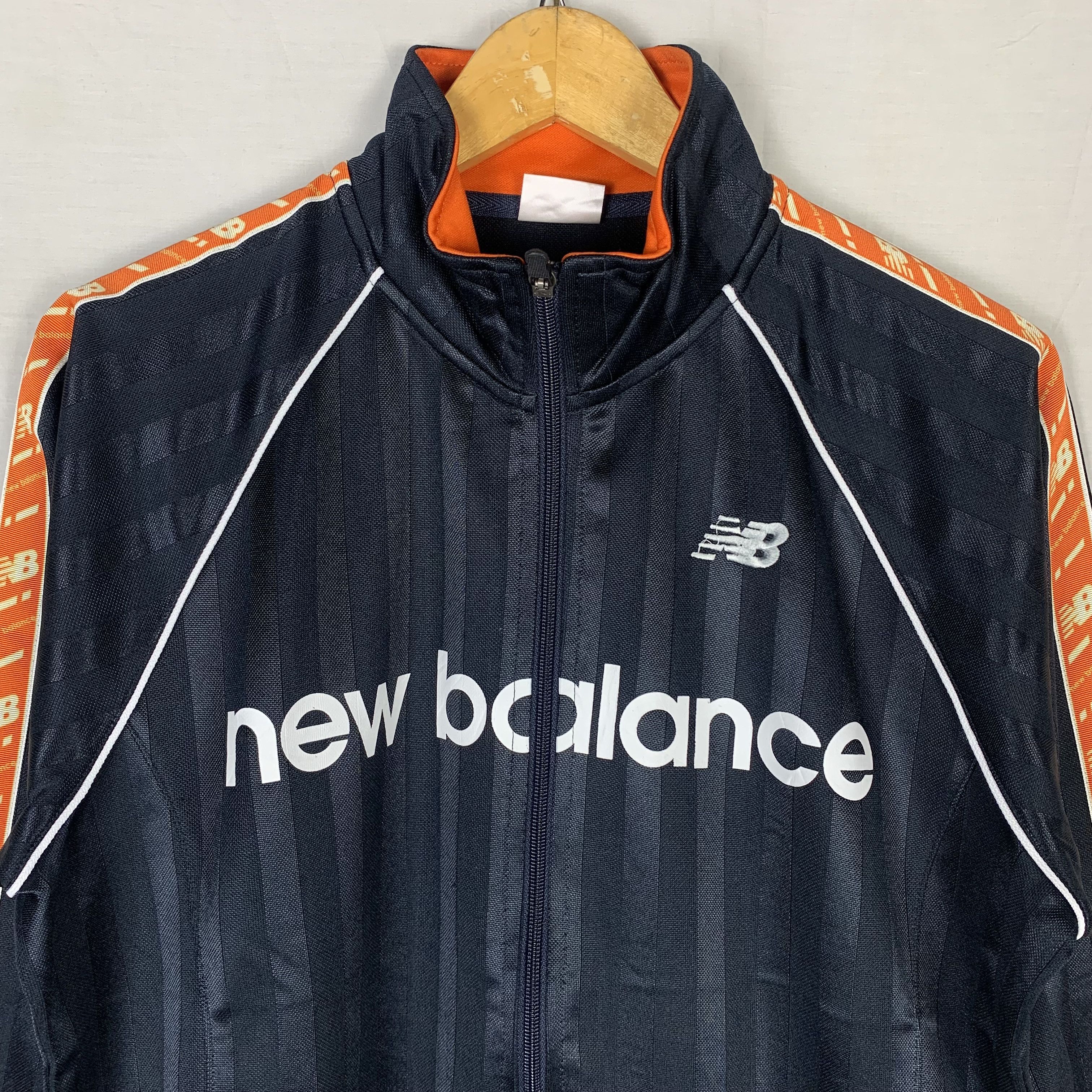 New Balance New Balance Track Jacket Tapped Logo Size US M / EU 48-50 / 2 - 3 Thumbnail