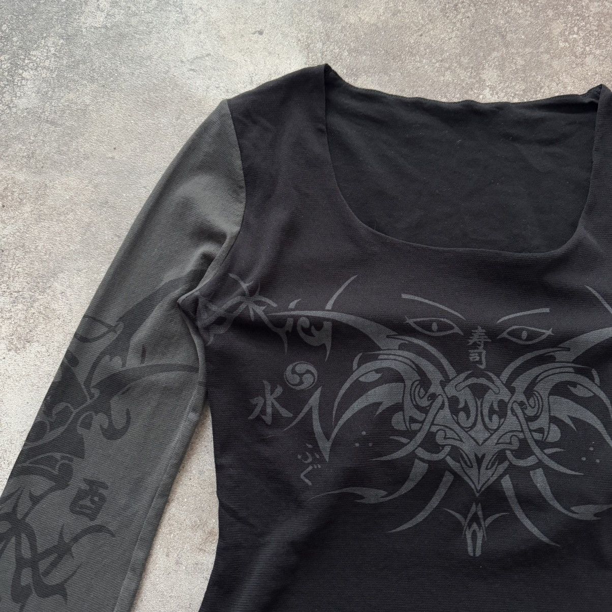 Japanese Brand × Vintage Japanese Tribal Gothic Mesh Long Sleeve Size M / US 6-8 / IT 42-44 - 3 Thumbnail