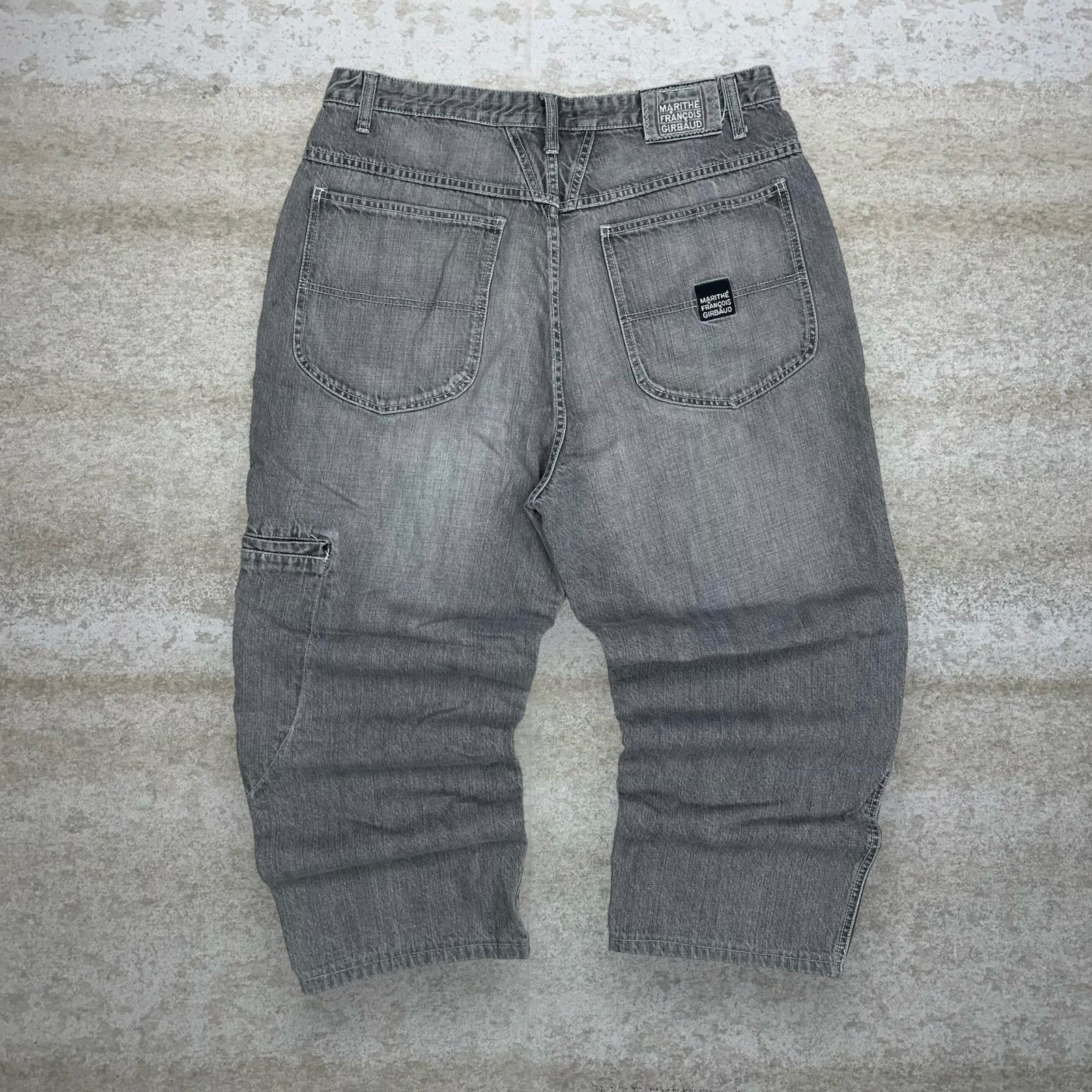 image of Crazy Vintage Y2K Mfg Jeans Grey Wash Baggy Fit Skater, Men's (Size 38)