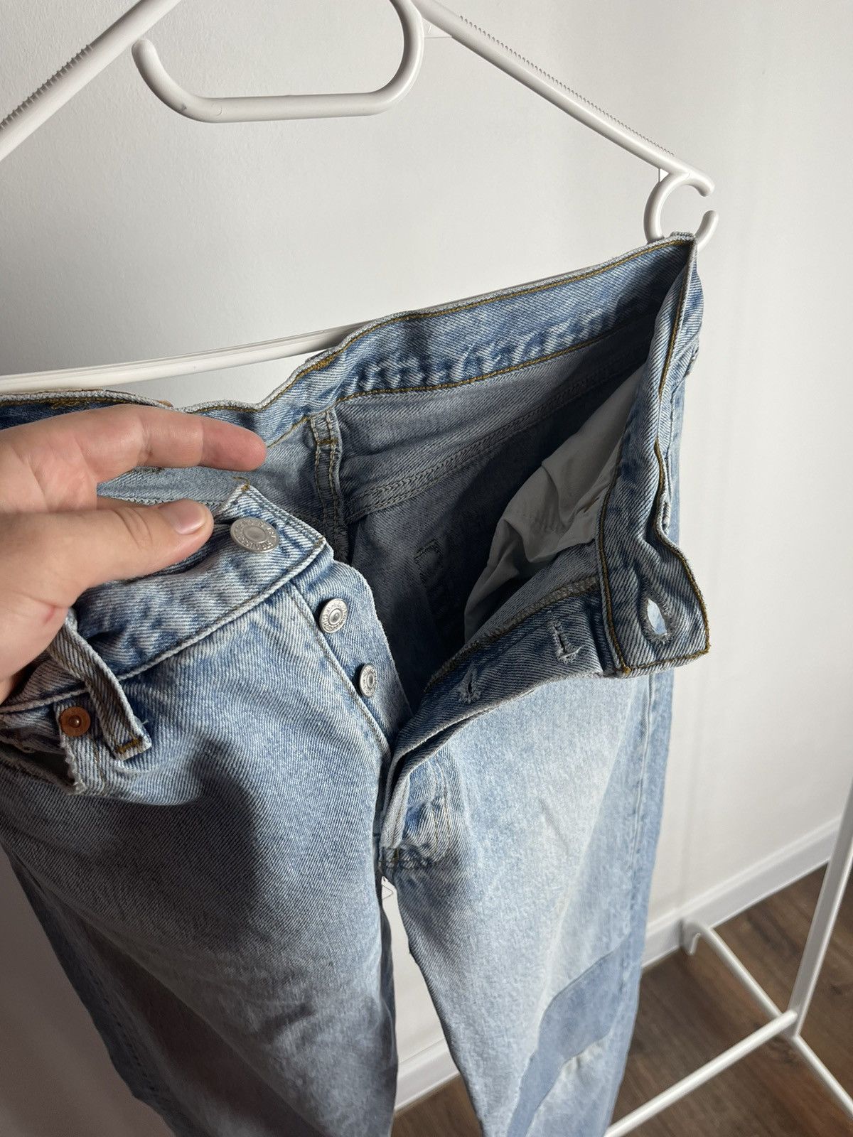 Levi's × Vintage Size 33x34 Vintage 90s Levi's 501 Faded Blue Jeans Size US 33 - 11 Thumbnail